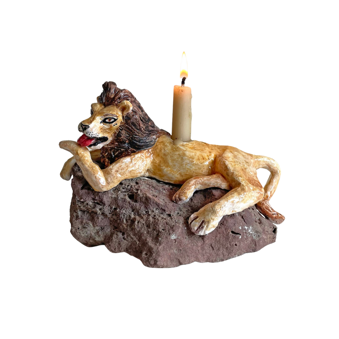 LOUNGING LION