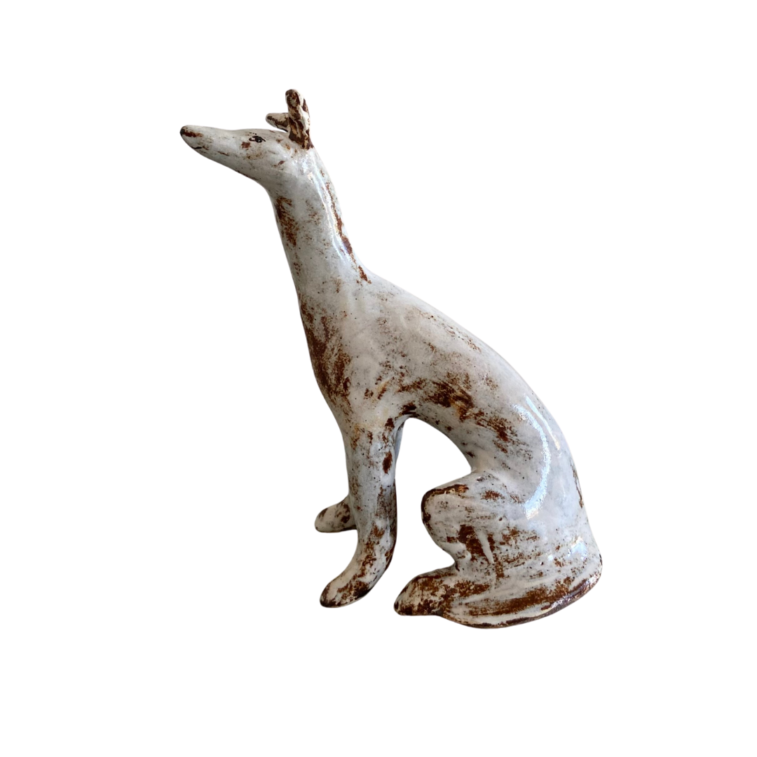 🔴 SEATED HOUND II
