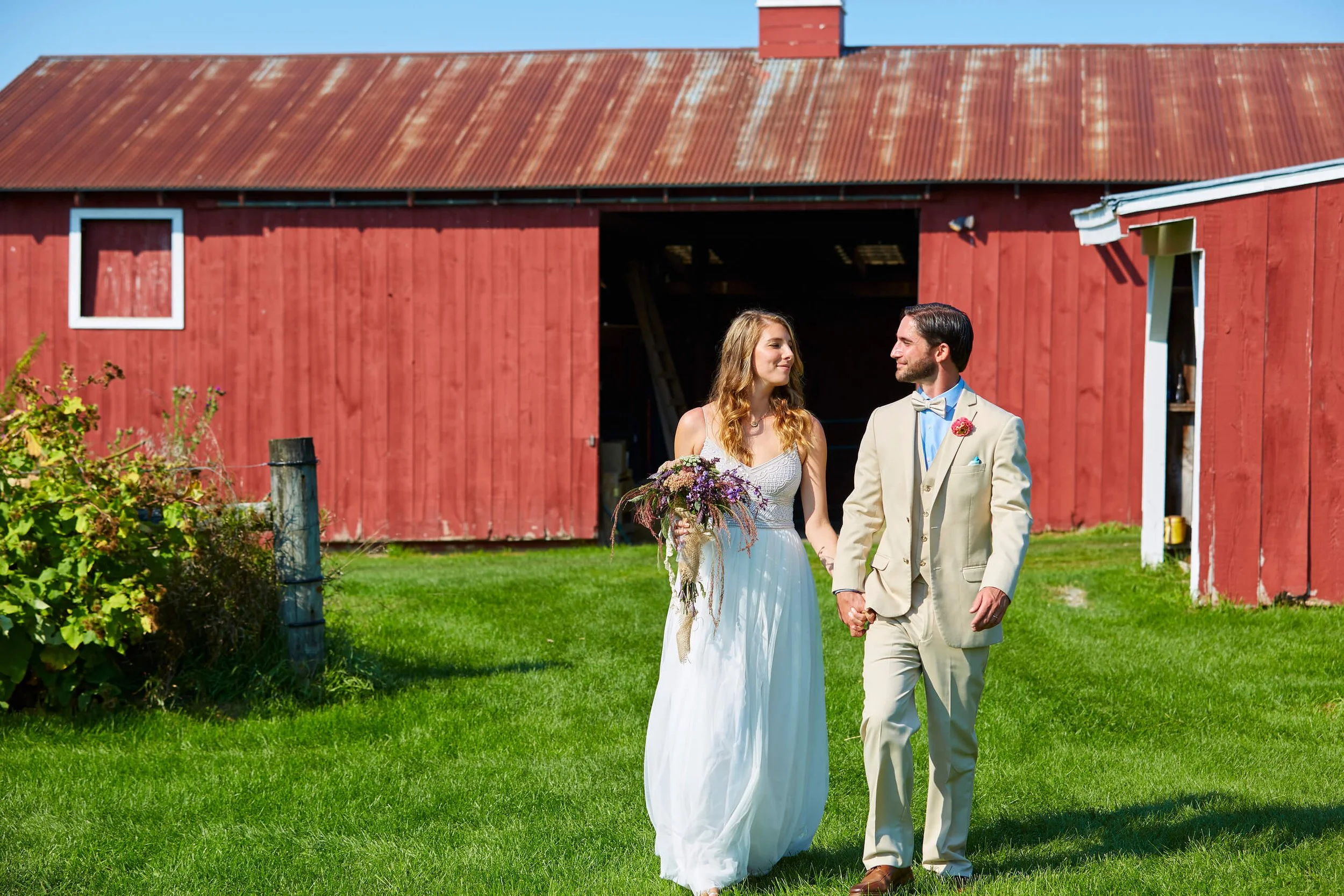 Small Wedding Rochester: Why More Couples Are Choosing Intimate Weddings