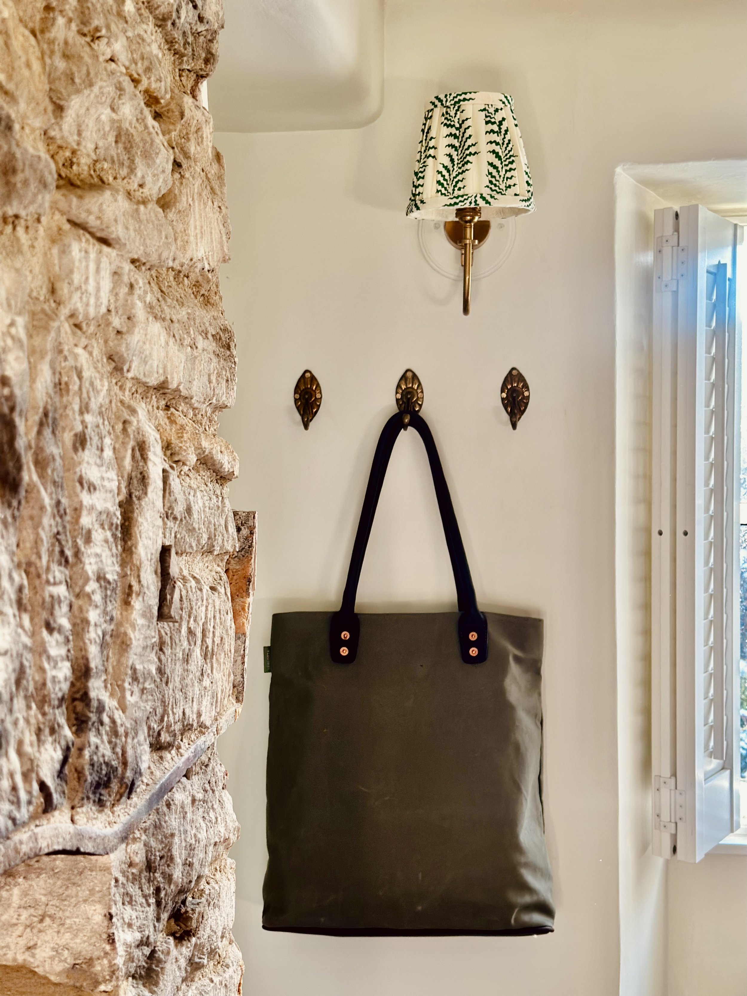 Detail bag on wall IMG_3472.jpg