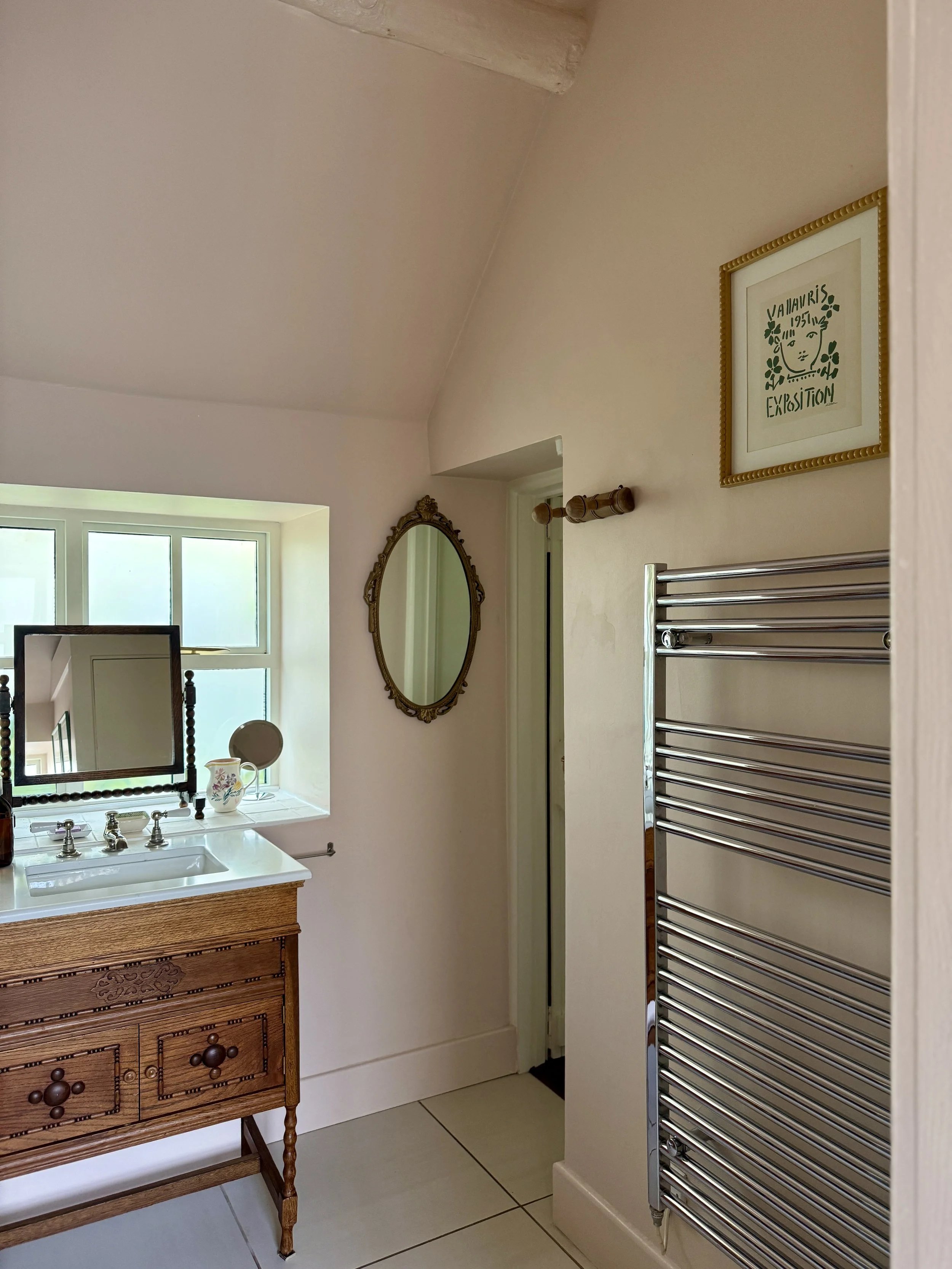 Bathroom Cotswolds Escape IMG_8486.jpg