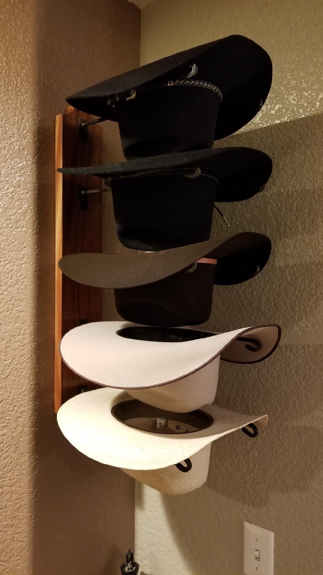 Signature 5-hoop Hat Rack