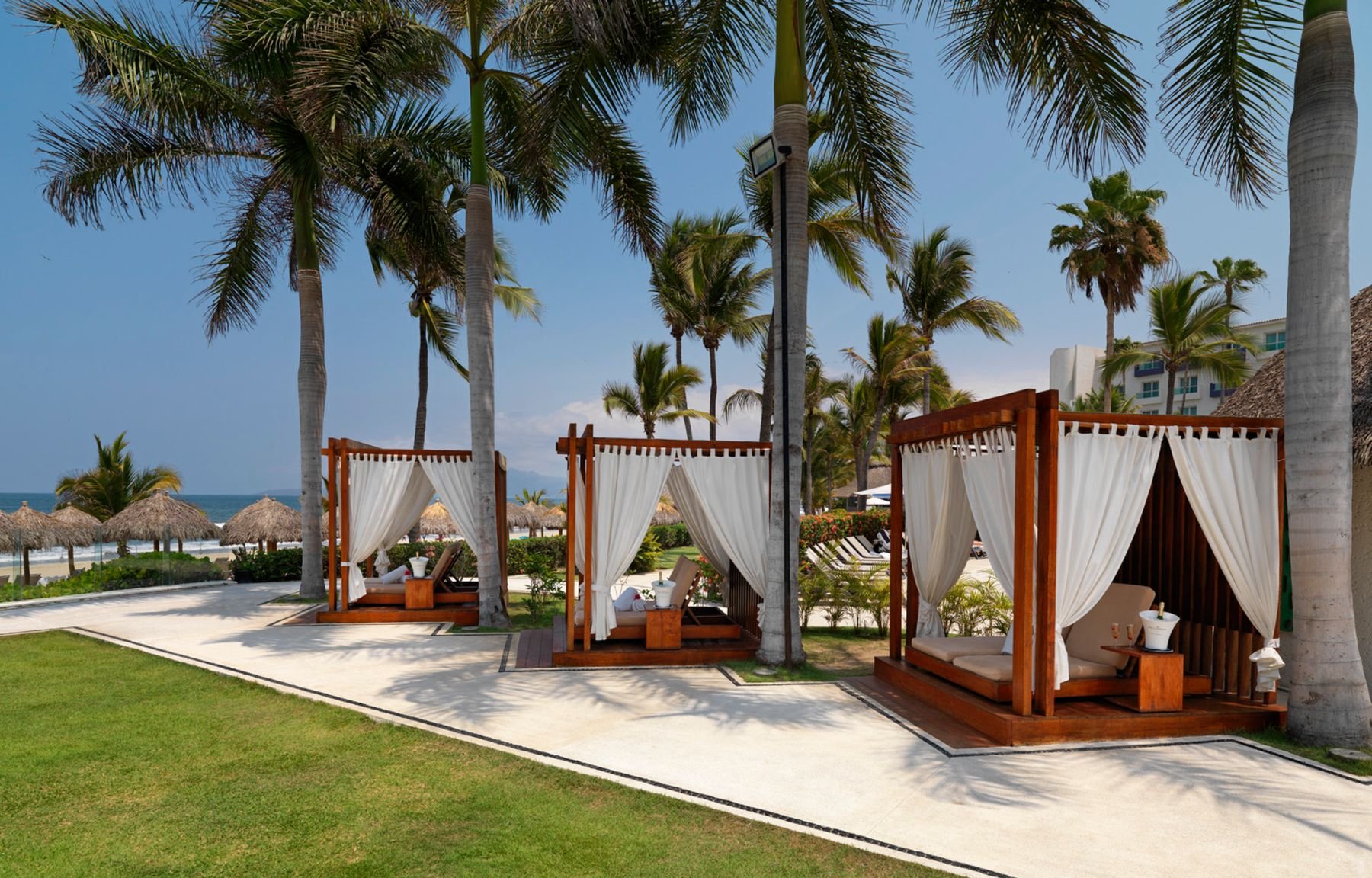 Hard-Rock-Hotel-Vallarta-BaliBeds.jpeg