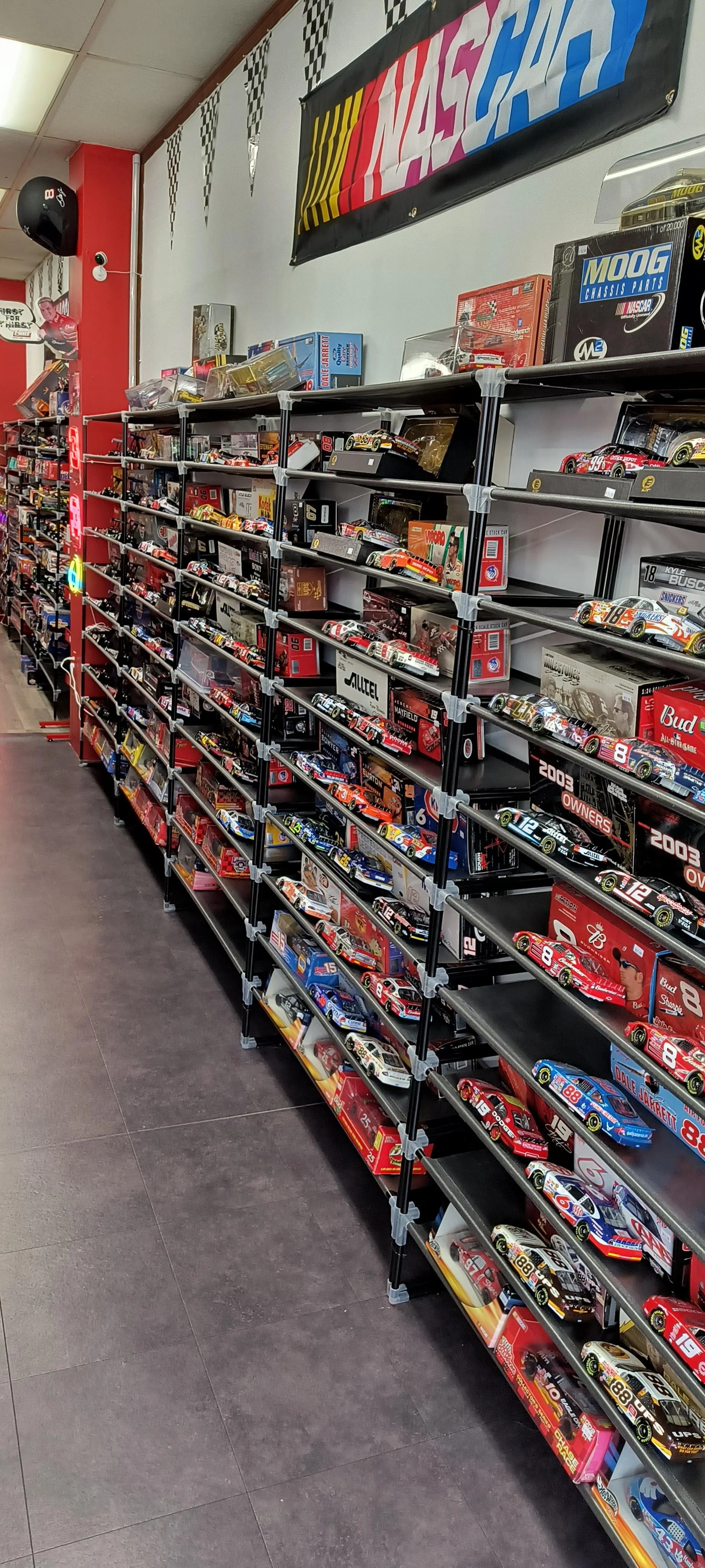 1-1 boutique-gros nascar-1.jfif