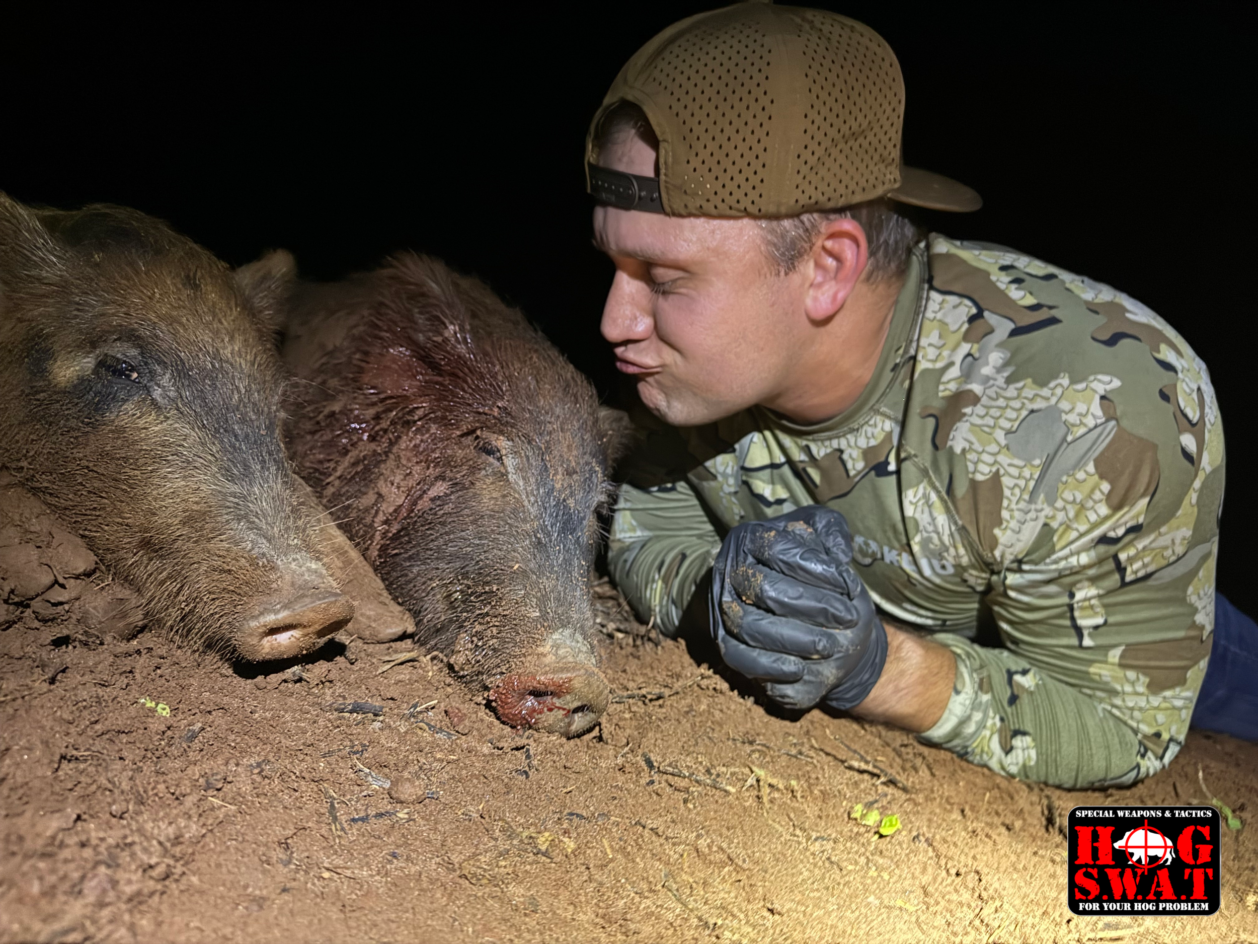 We Love Hog Hunting 