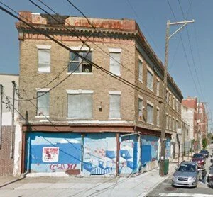 Partial Building Collapse at southwest corner of 2nd & Poplar