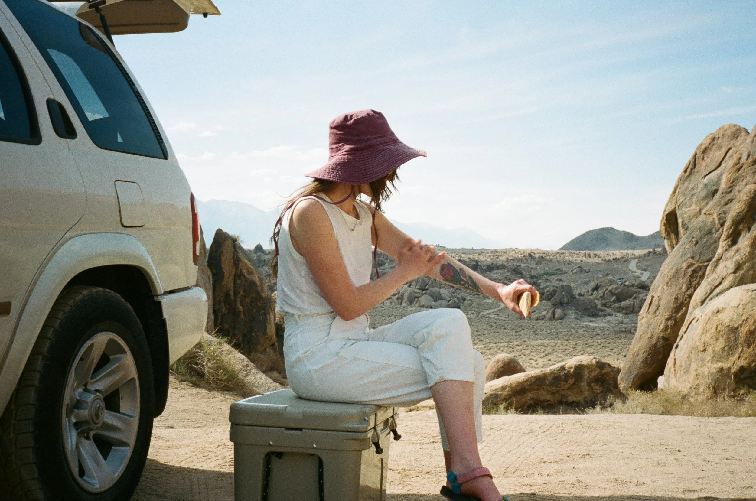 EASTERN SIERRAS ROAD TRIP AND BACKPACKING WITH MACY