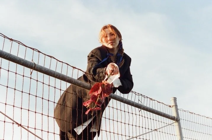 Had to share the horizontals from this favorite creative shoot with @flowerfriendssf as well 🥀 all on film!