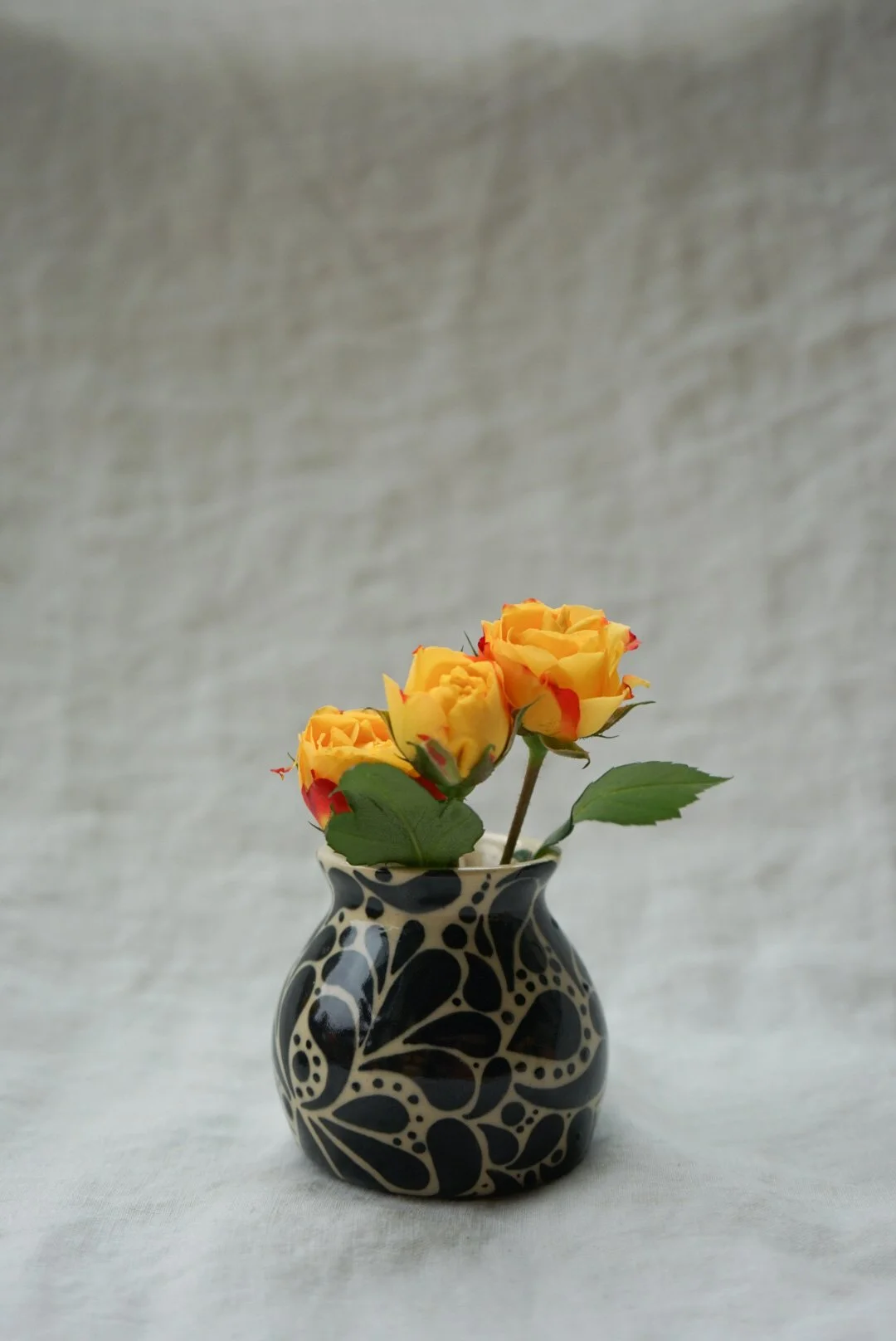 Black Teardrop Mini Vase
