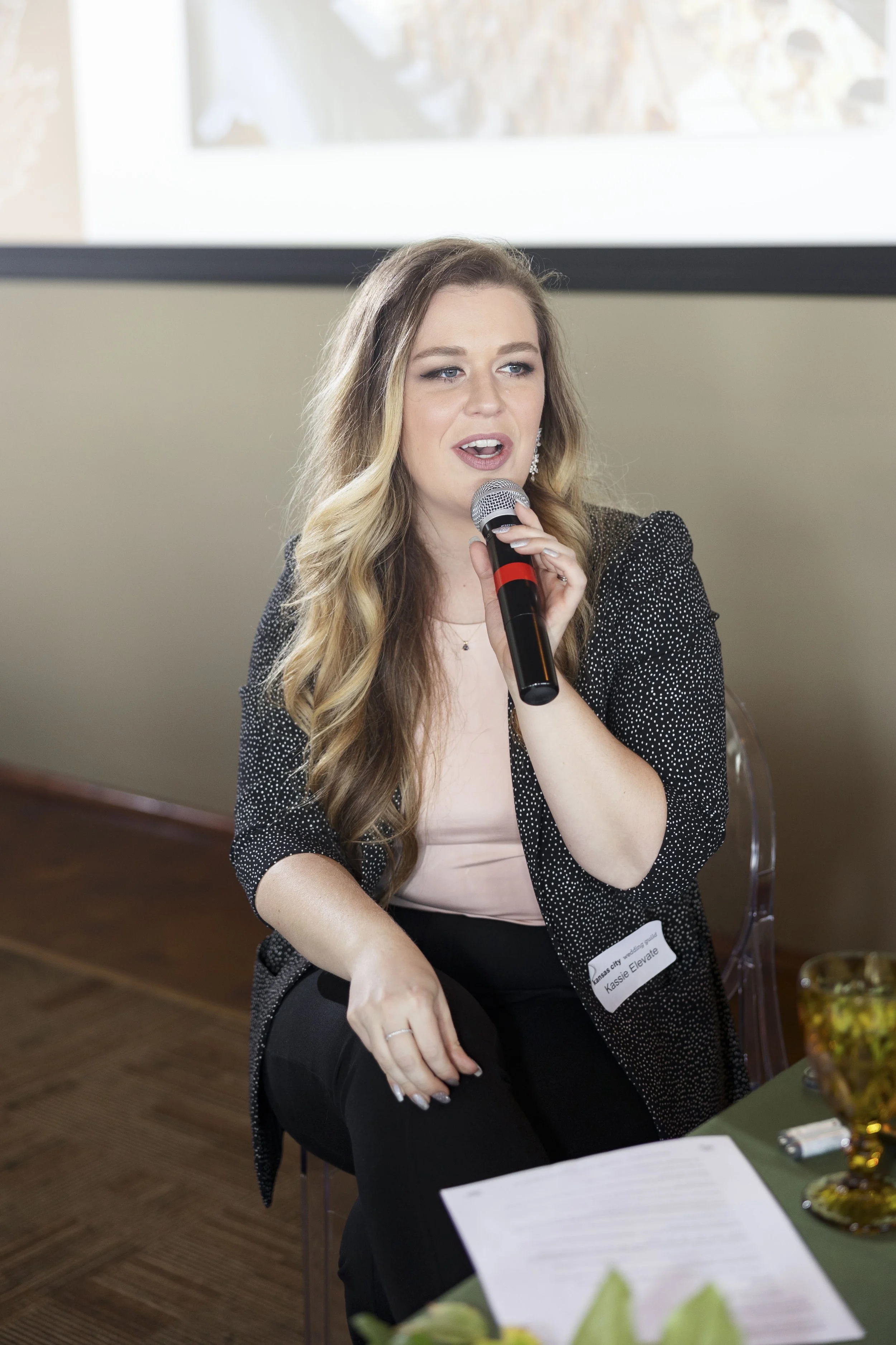 SUSY PHOTO WEDDING PHOTOGRAPHER KANSAS CITY ENGAGED KCWED_083.JPG