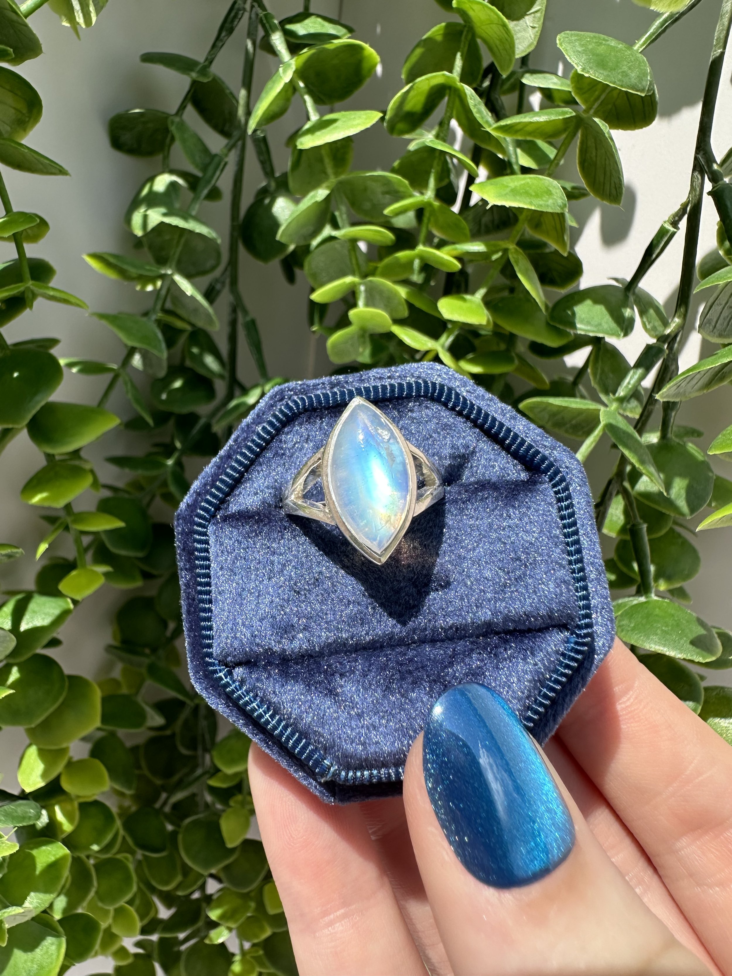 Moonstone Sz. 5