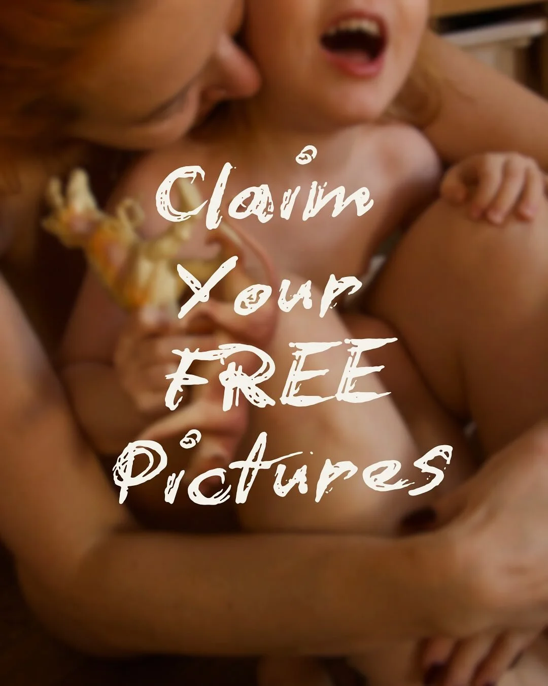 Don&rsquo;t let those gorgeous moments slip away without being captured 🥹
 I know how it feels &mdash; you&rsquo;re the one always behind the camera, capturing everyone else&hellip; and hardly ever in the picture yourself 📸😂

That&rsquo;s why I&rs