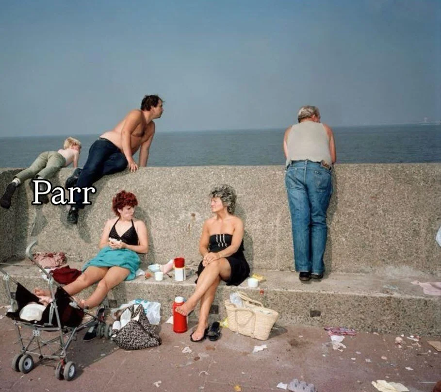 A huge loss to the creative world now #MartinParr has died 😔

RIP

His photos have been a huge inspiration for me for years

He captures people at their most uninhibited, as their most authentic selves 

Something which I work hard to do, but he mad