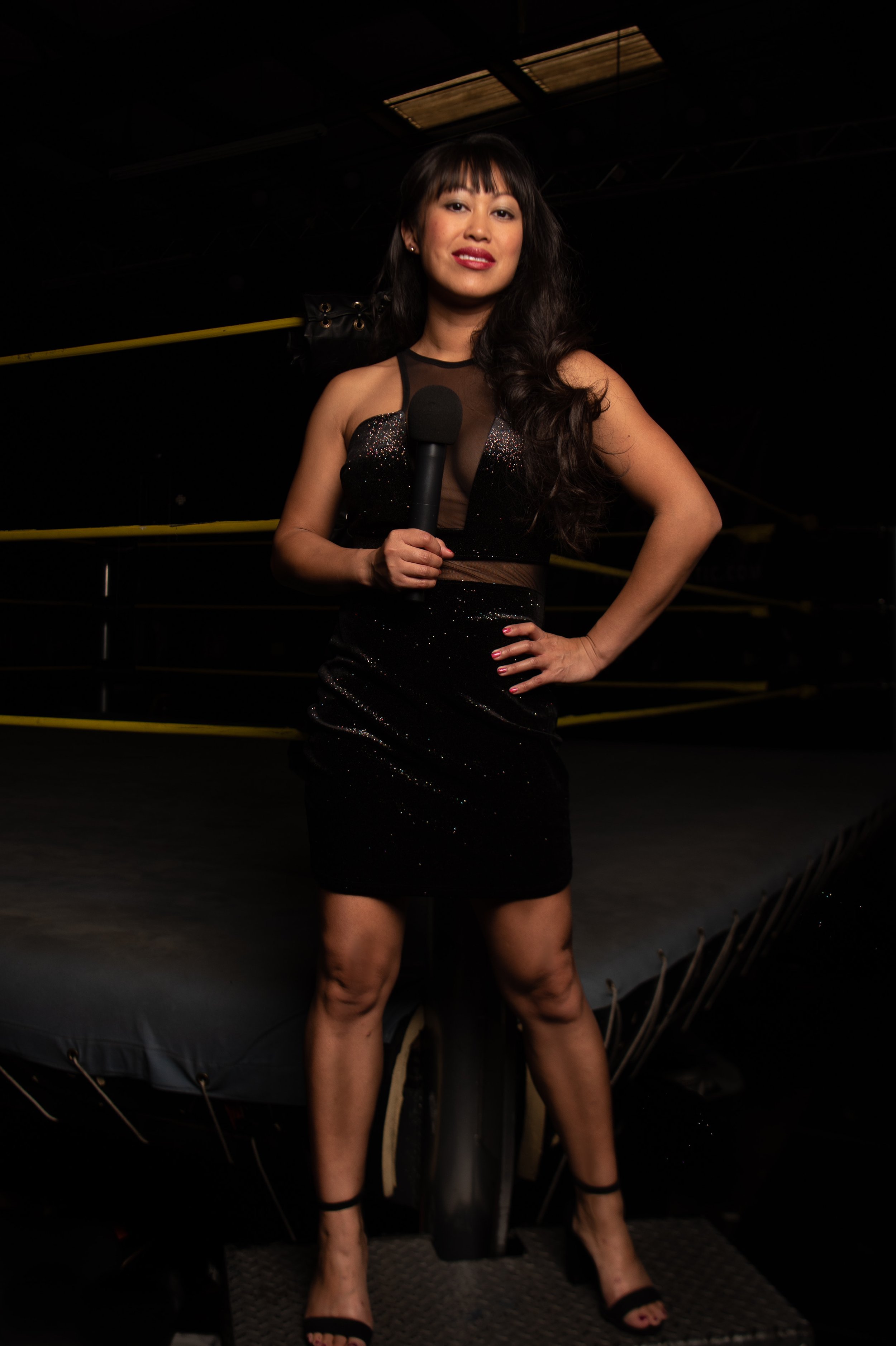 Linda-Kay-ring-announcer-microphone.jpeg