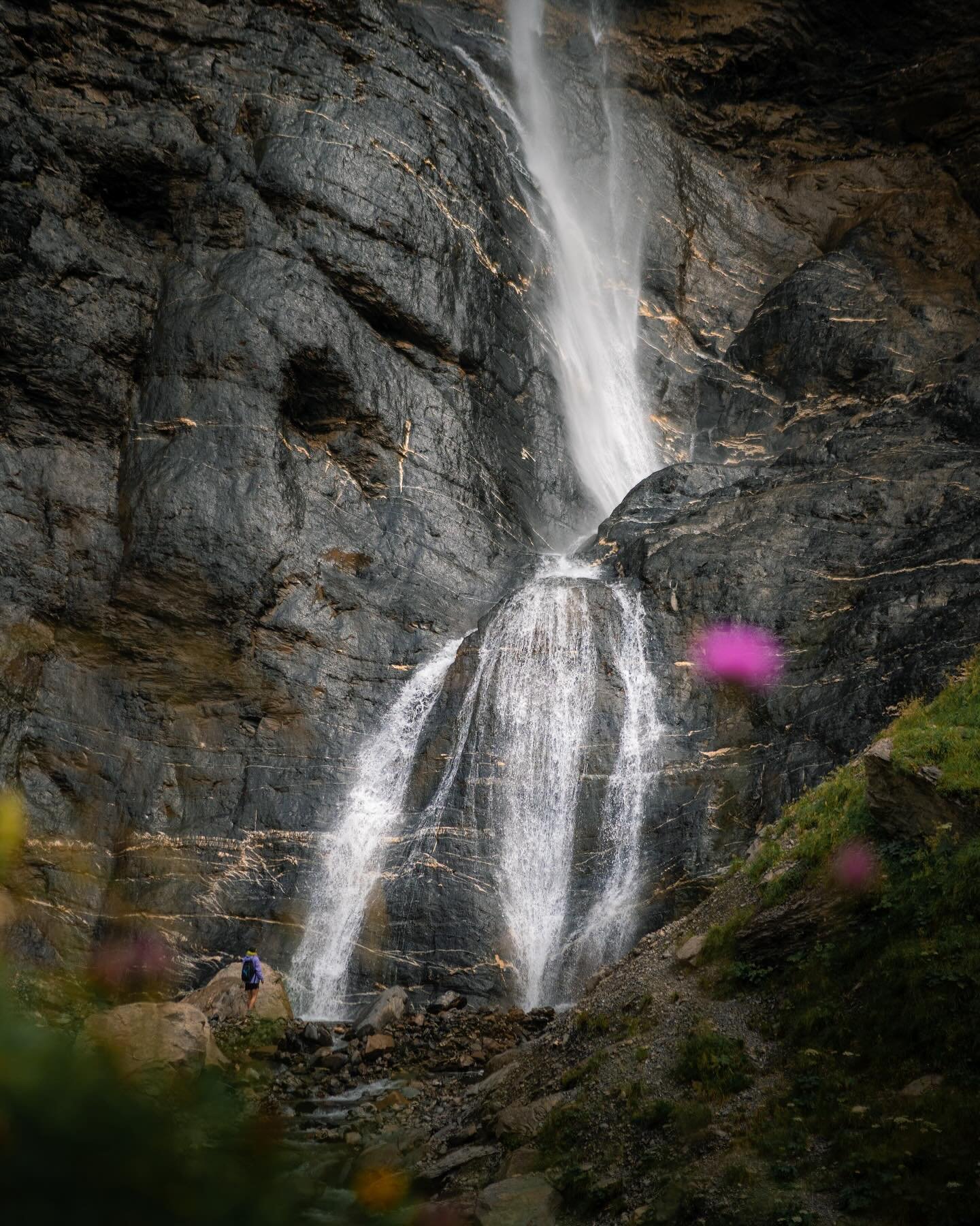 Make a Splash 

#waterfallhike #waterfalls #switzerland #somewhereinnature #hikevibes