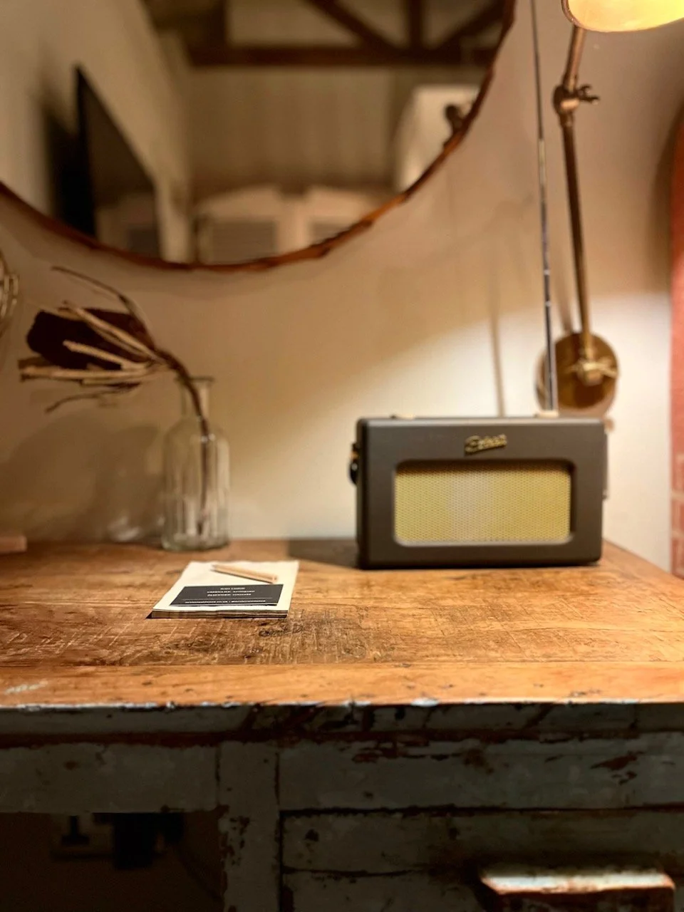 Room writing desk with radio