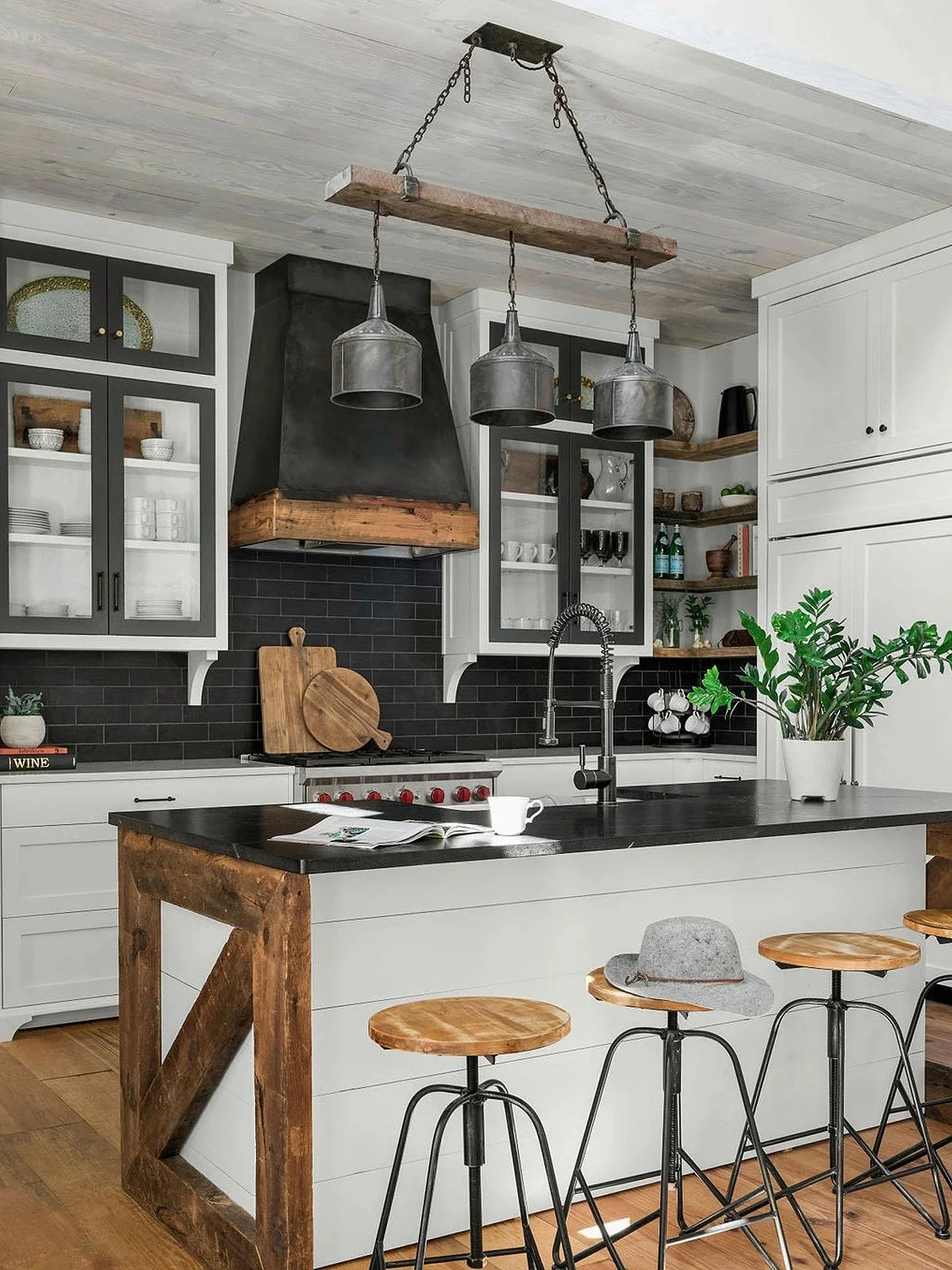 dark-kitchen-backsplash-ideas.jpeg