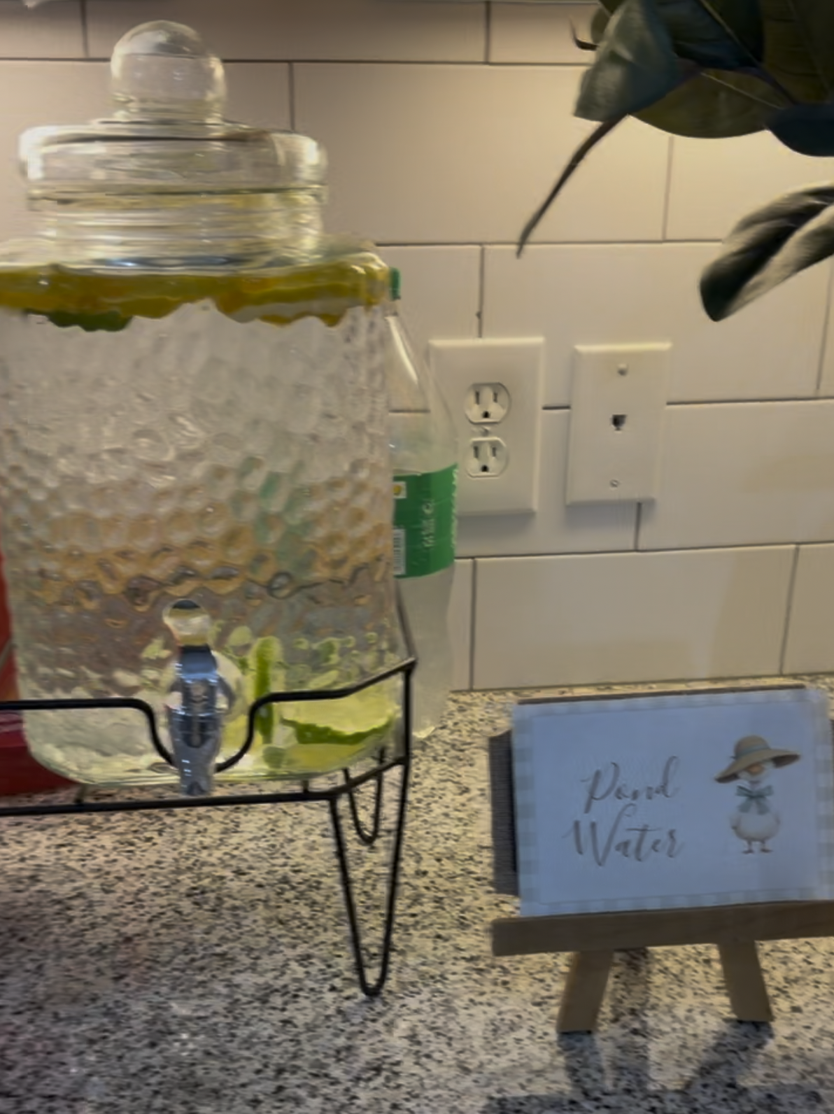 baby-shower-drink-station.png.png