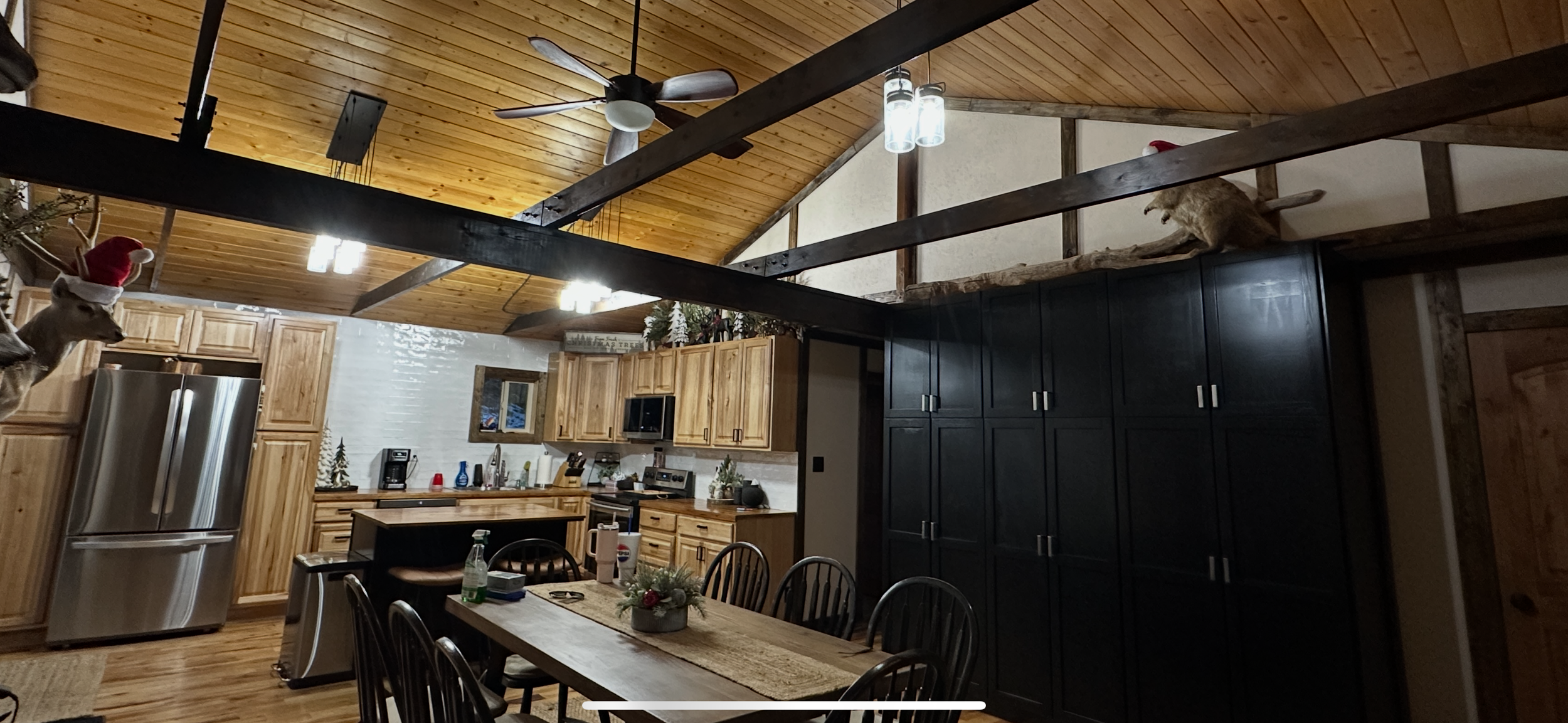 CABIN / RETREAT