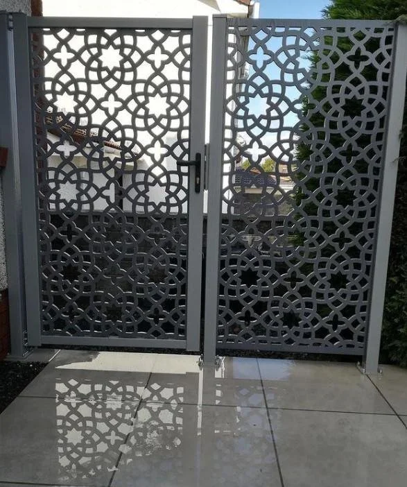 alhambra-screen-gate-screen-with-envy-2_914006a7-7f1a-458c-bf4c-65df4fcd3c6e.jpg