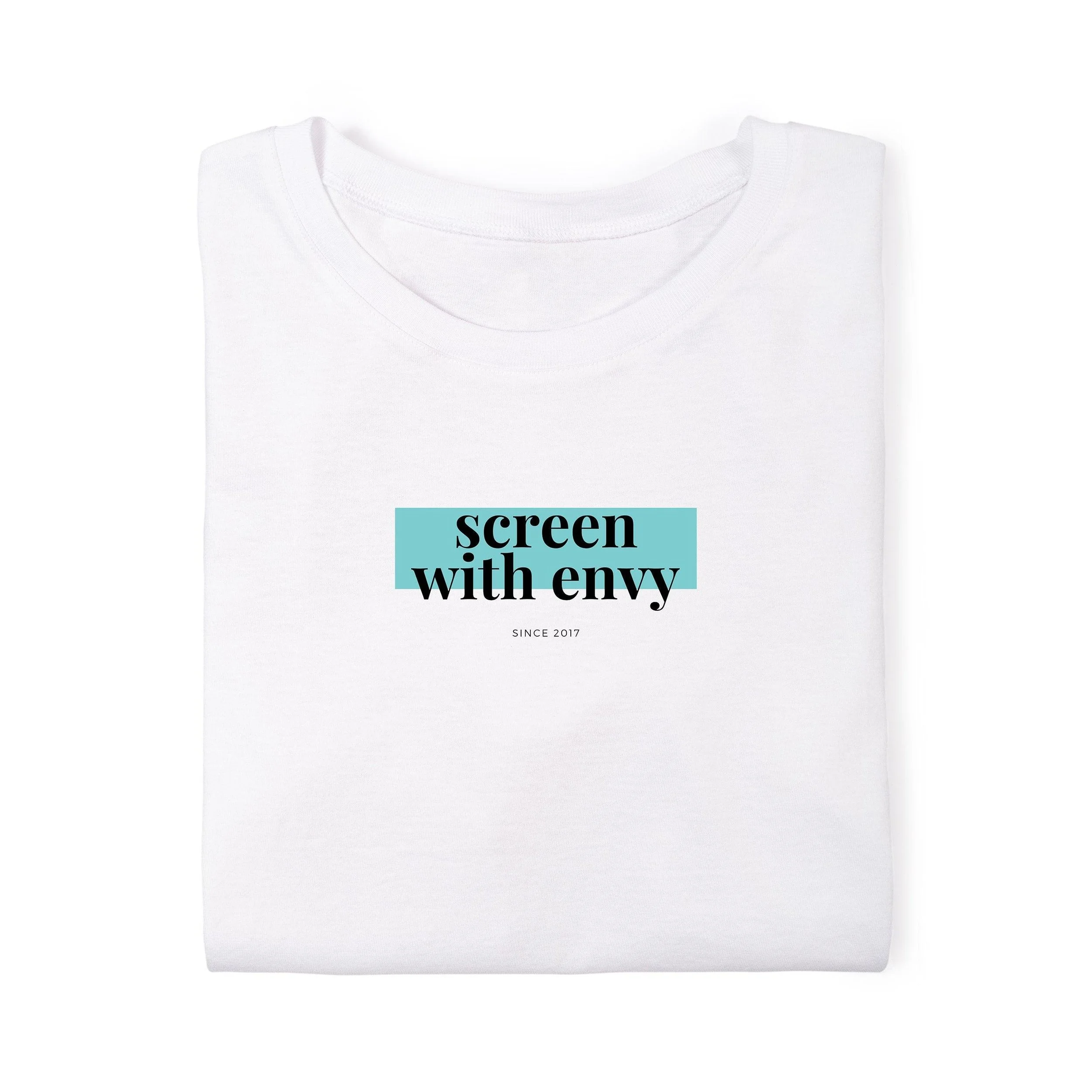womenstshirtfolded.jpg
