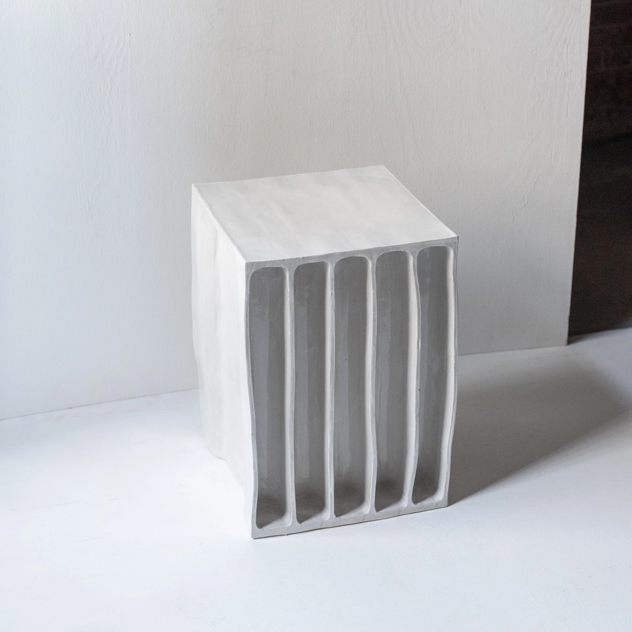 gloss white 4.jpg