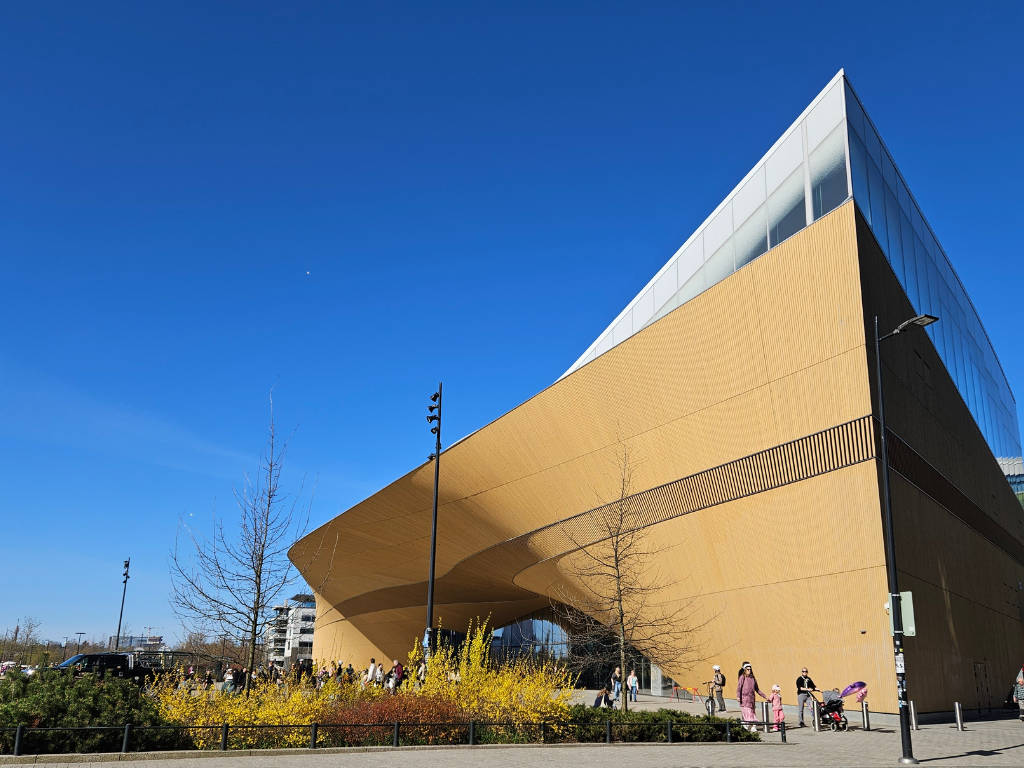 Oodi and Kiasma: two nerdy Helsinki culture stops in one