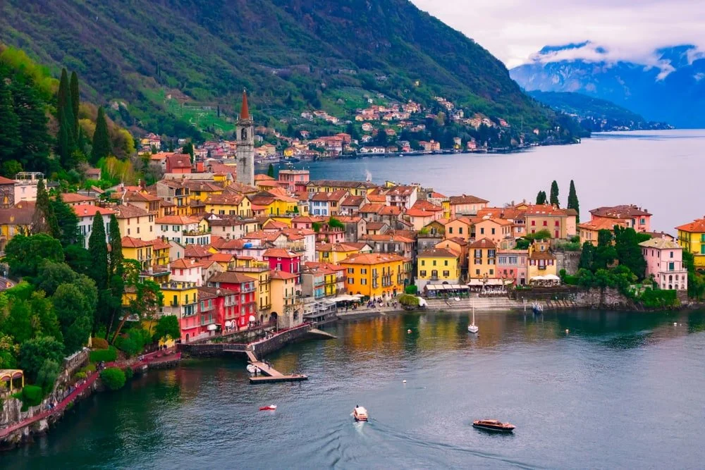 best lake destinations for a summer trip with mountain views