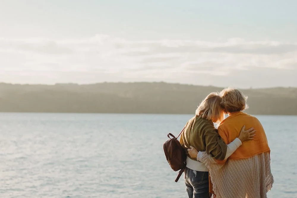 Best Lake Destinations for a Summer Trip With Mountain Views