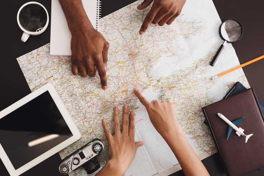 find a travel advisor