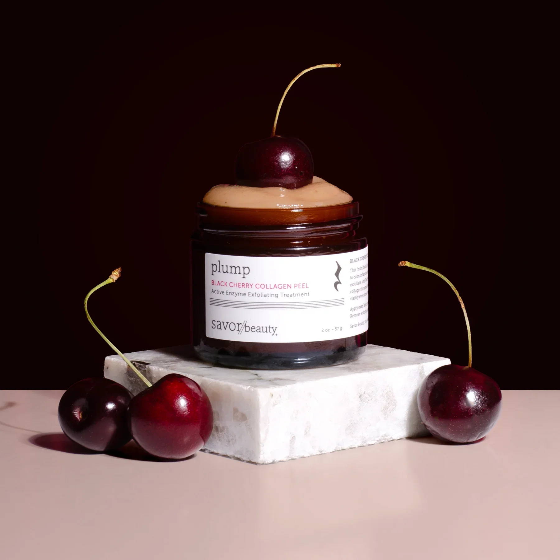 BLACK CHERRY COLLAGEN PEEL
Gentle enzyme exfoliating treatment
A “mini facial in a jar” powered by antioxidant-rich Black Cherry, Pineapple + Papaya enzymes, and Pea Peptides with 22 amino acids to gently exfoliate, calm inflammation, boost collagen,