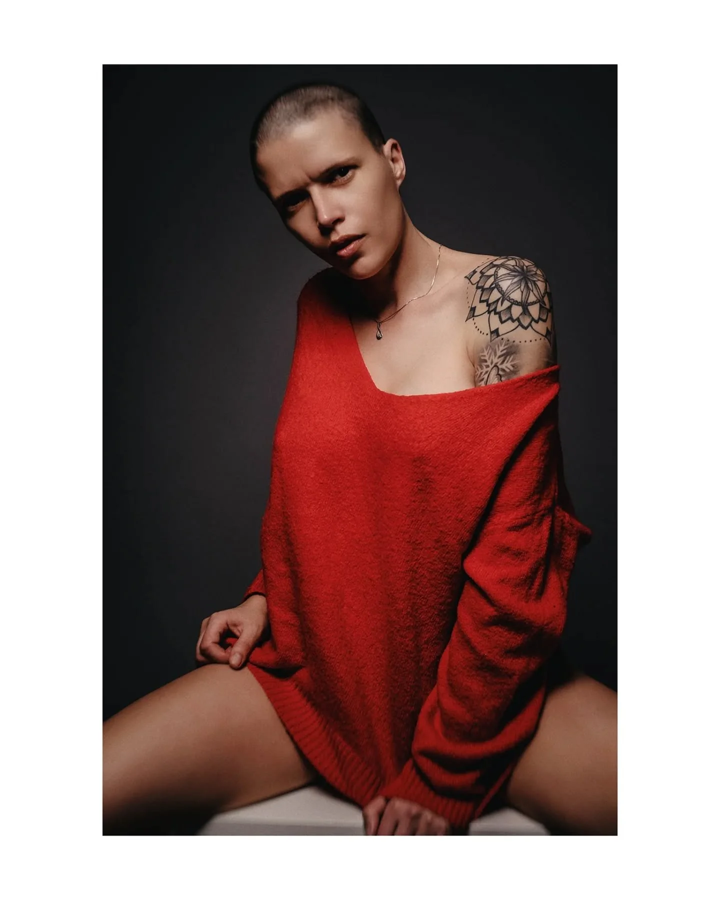 &Eacute;dito / Studio 
Mod&egrave;le Coralie

.
#portrait #fashionphotography #studiophotography #edito #editophotography #portraitphotography  #photographer #photoshoot #yannickfaurephotography