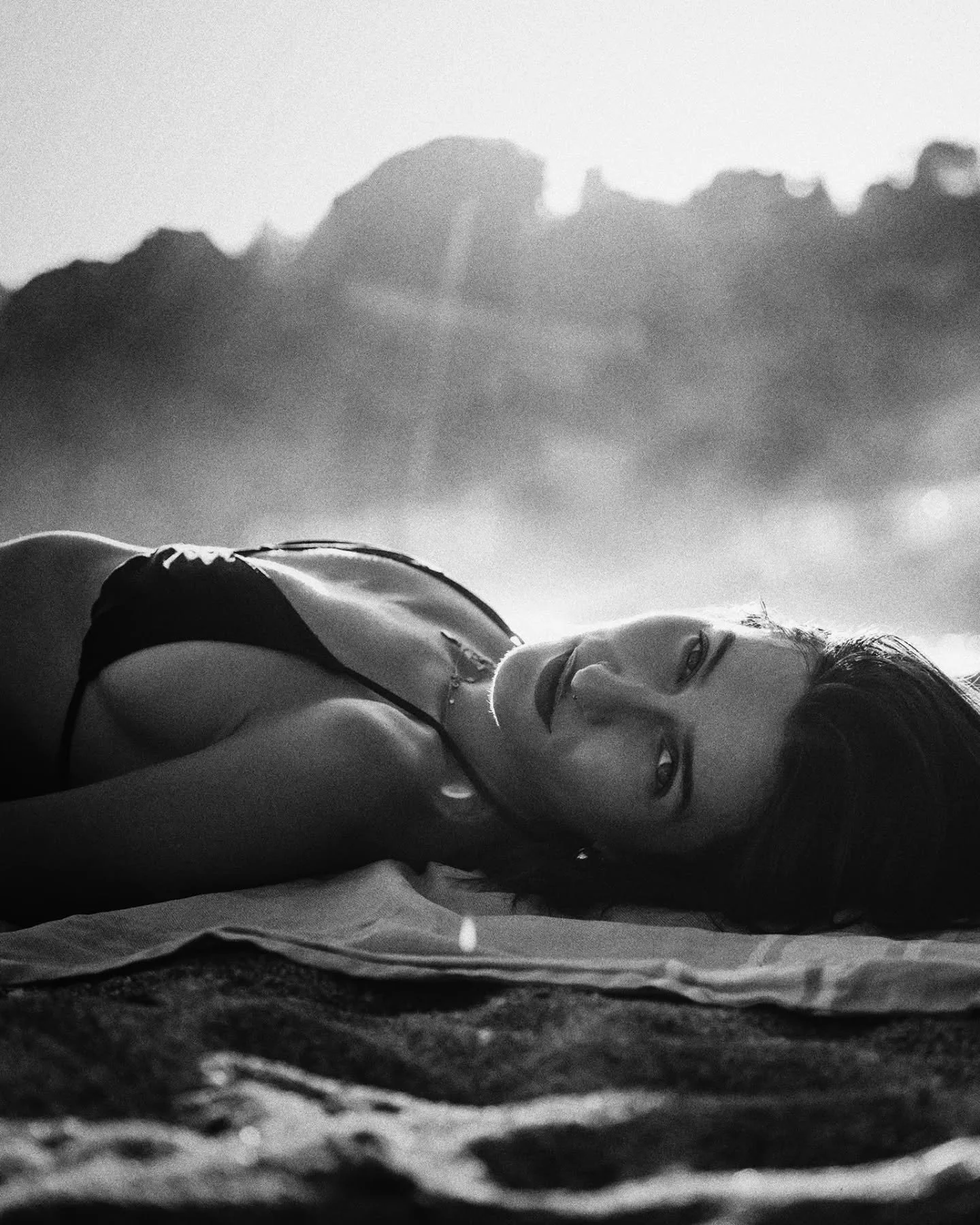 We need sunshine 🌞 
@ilm.chd 

#portrait #noiretblanc #summervibes #SaintTropez