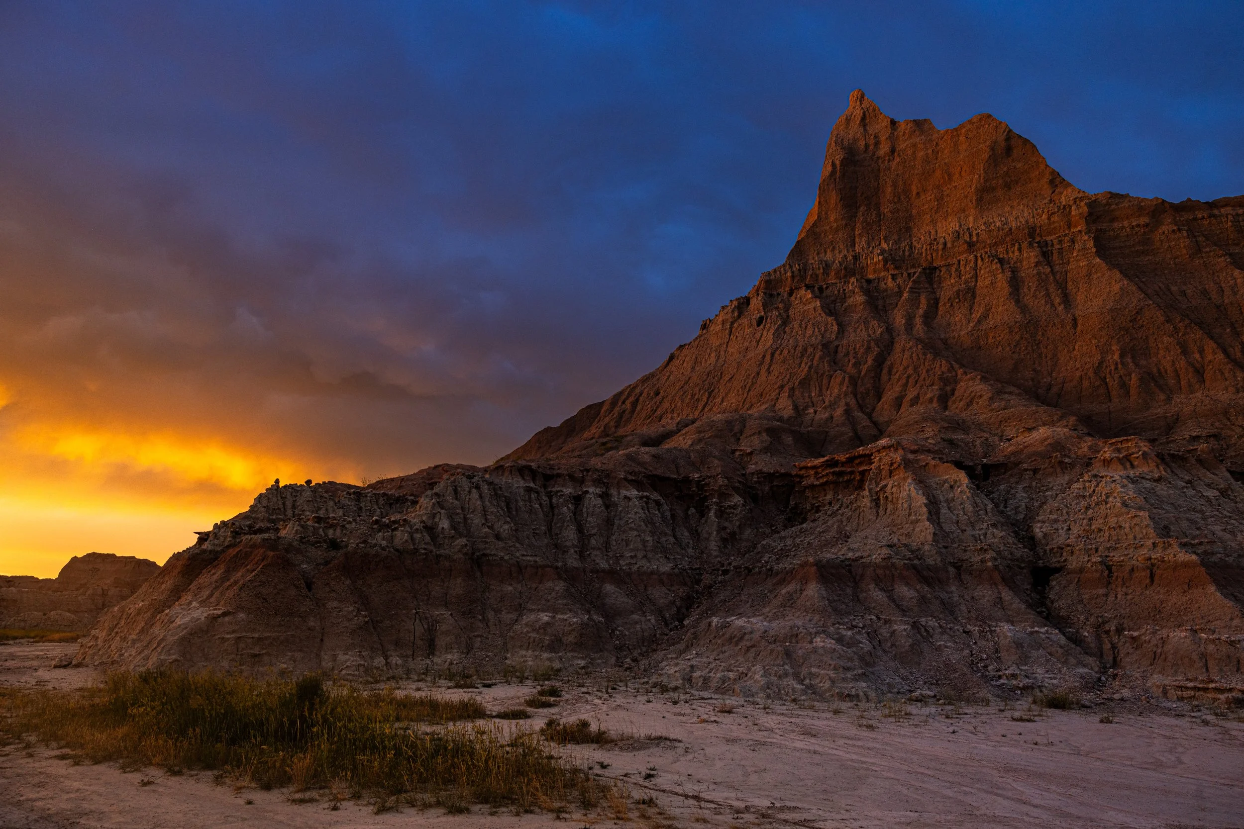 orange and blue - 06241159.jpg