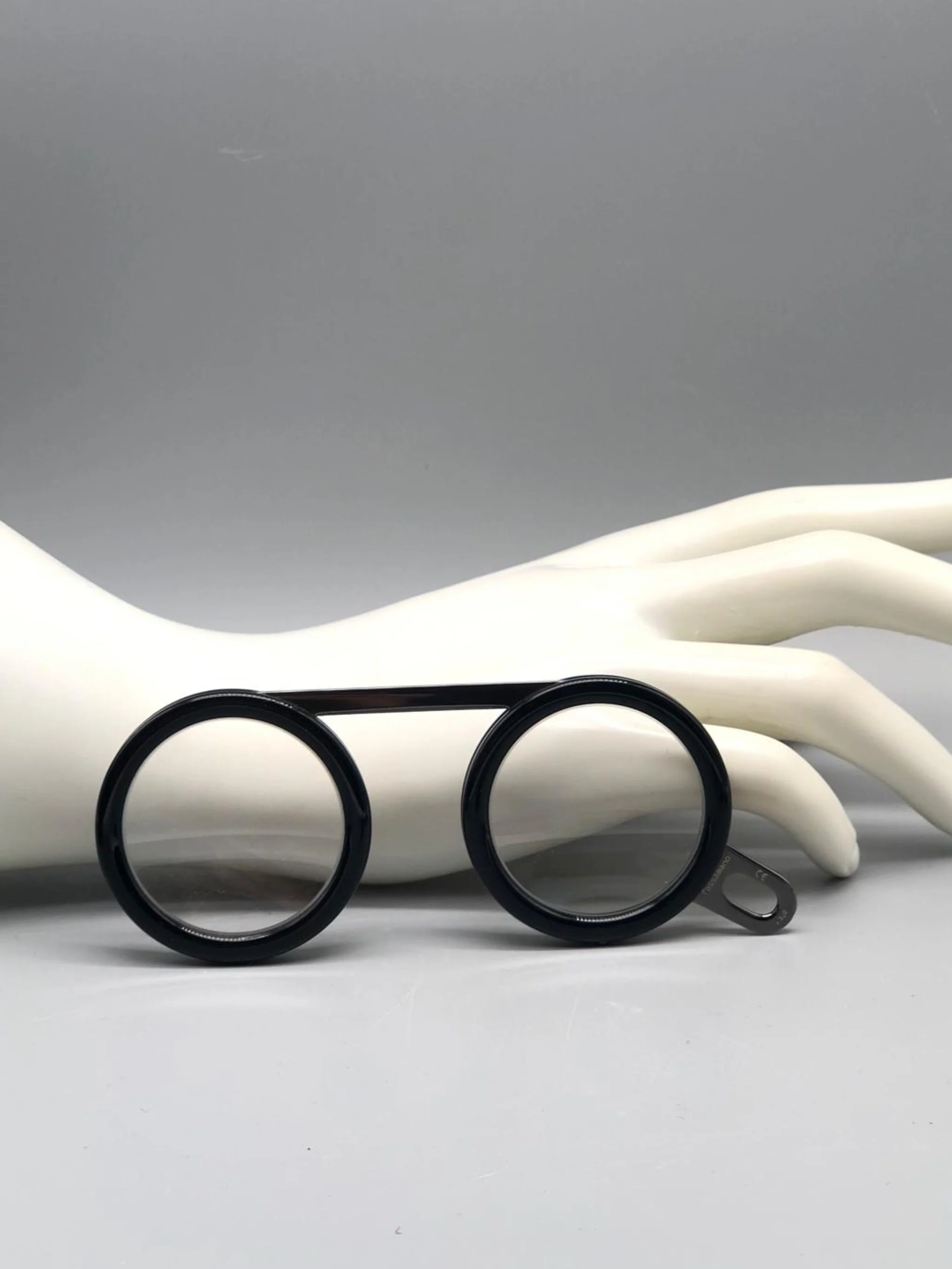 Fassamano black reading glasses, Crepundia Gioielli Bologna