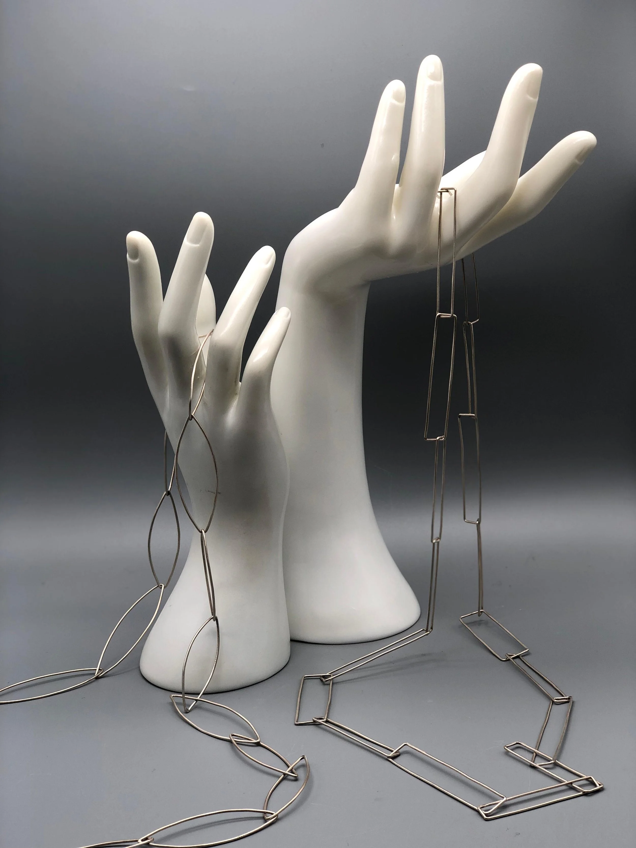 Rectangular and oval modular silver necklaces .111 capsule collection — Crepundia Gioielli — Crepundia Bologna minimalist design