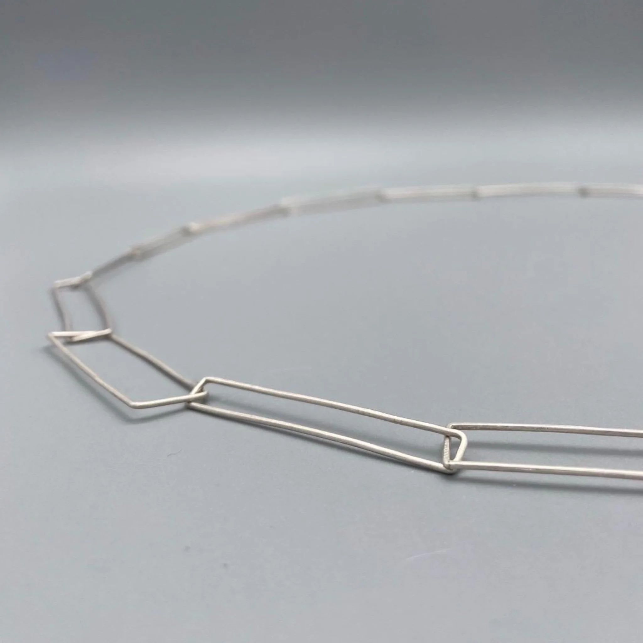 .111 - Linea, ritmo, struttura / Line, rhythm, structure