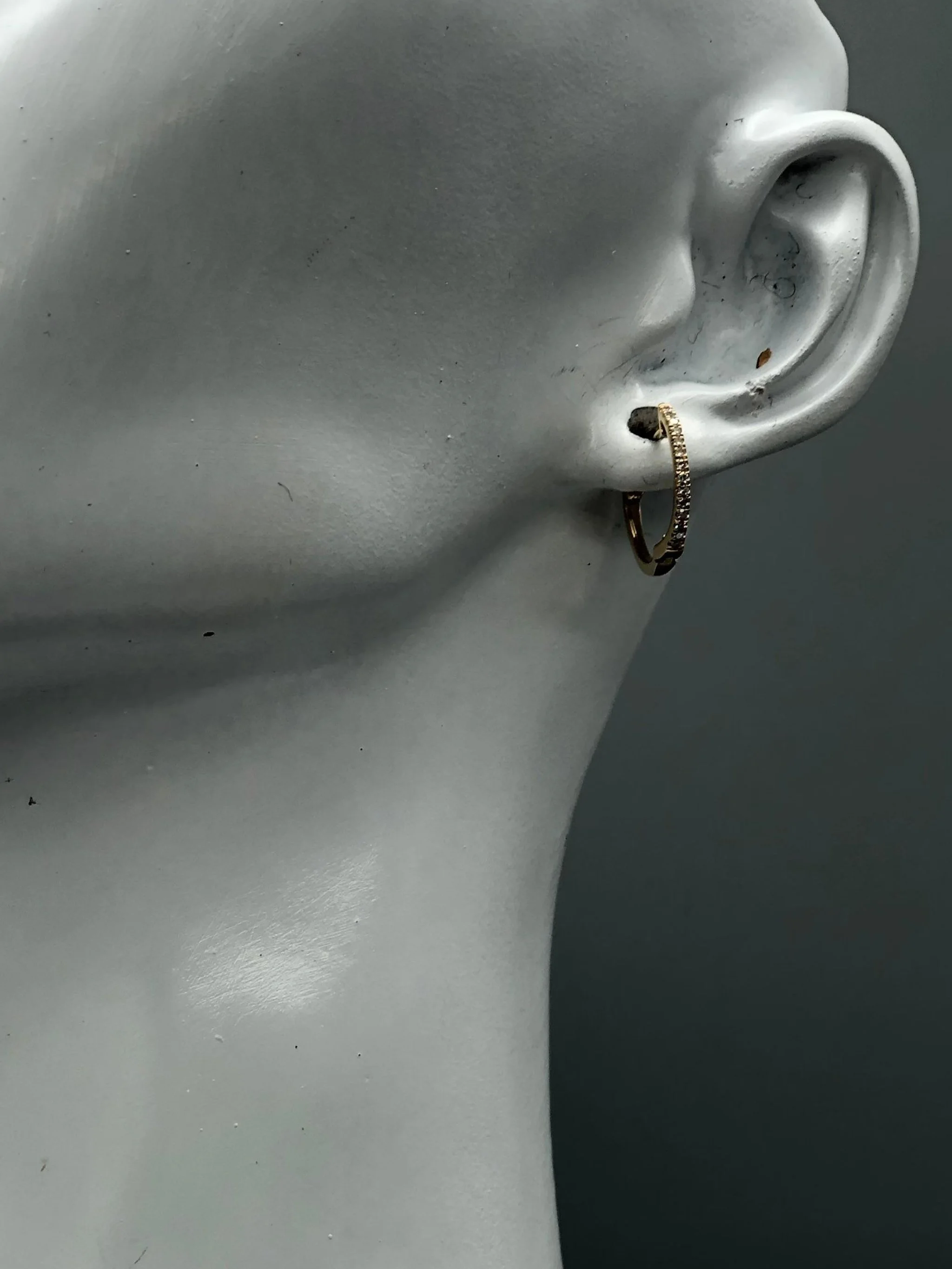 Orecchini Tiny Hoops Crepundia in oro giallo e diamanti