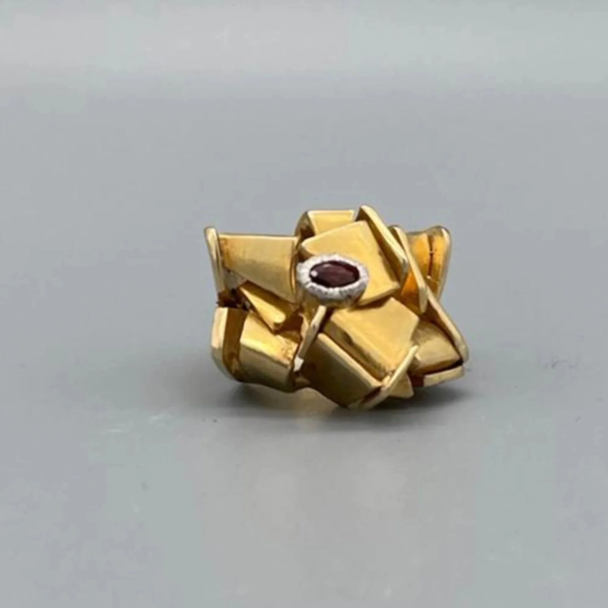 Crepundia Gioielli. Anello di Gabriel Reinoso