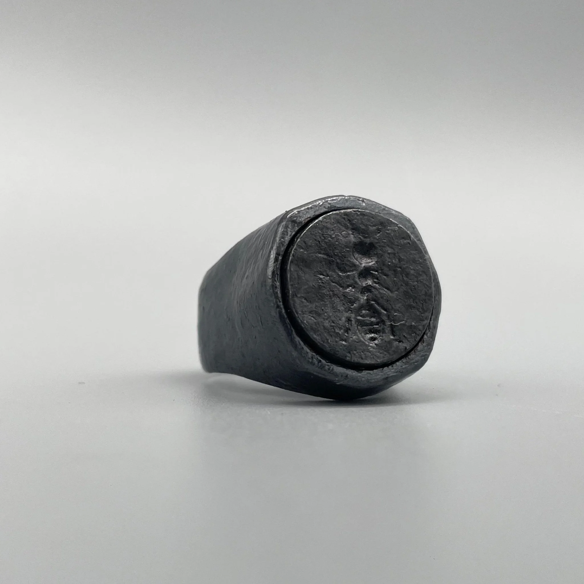 Per informazioni e ordini → WhatsApp