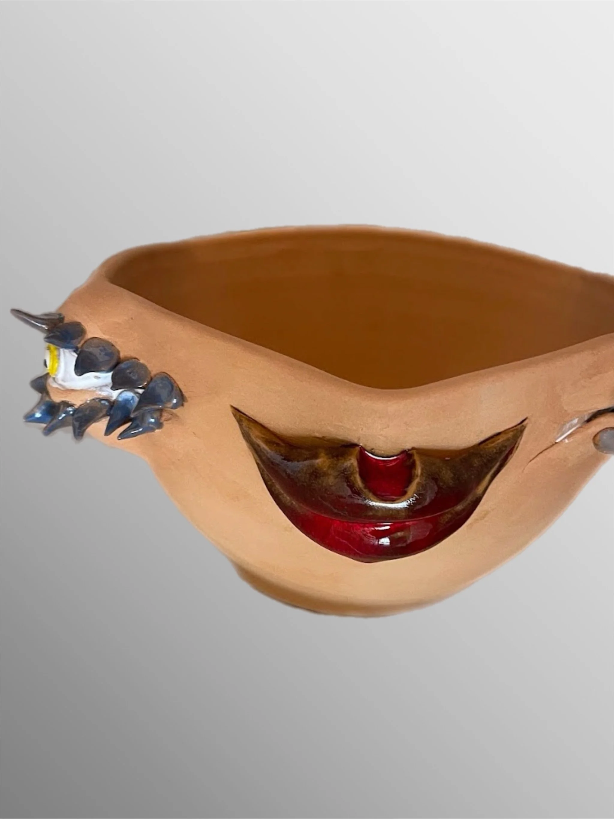 Paolo Anselmo vaso/scultura “Guardami negli Occhi e Baciami #03” Objects in Studio. handmade terracotta sculptural vase “Look into My Eyes and Kiss Me #03”