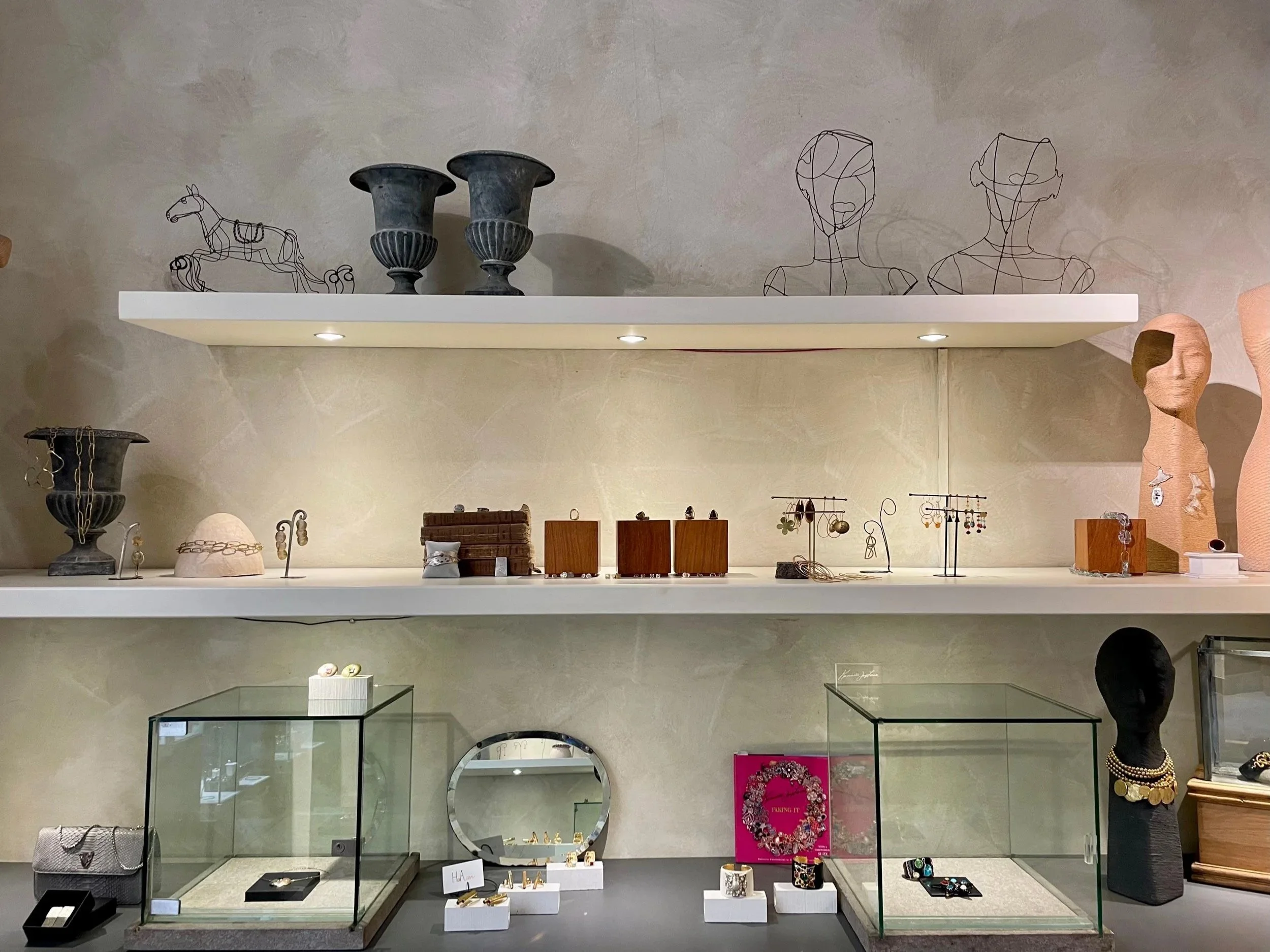 Crepundia Gioielli — Jewelry Studio - Bologna, Italy