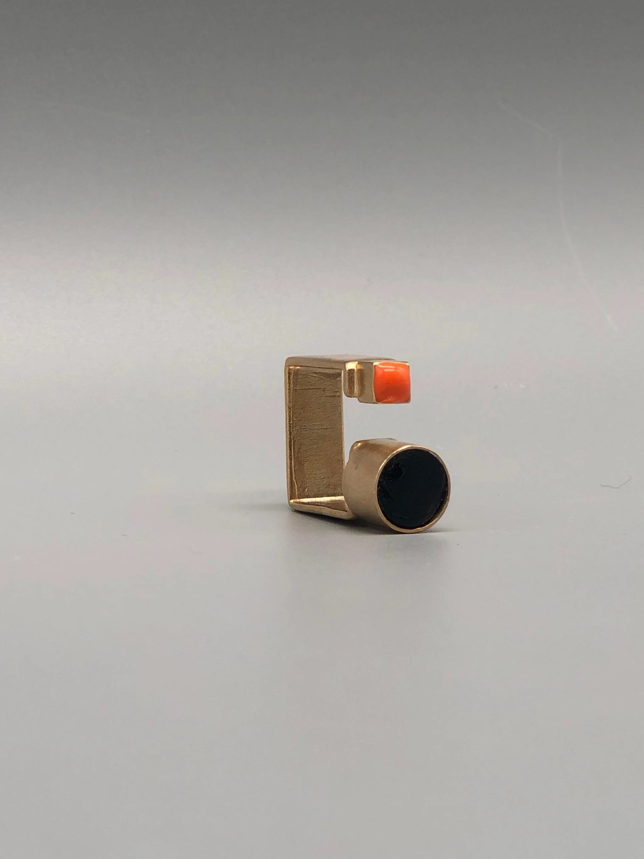 EL Gioielli Open Rings in bronze, enamel and Venetian glass, contemporary geometric rings — Crepundia Gioielli Bologna