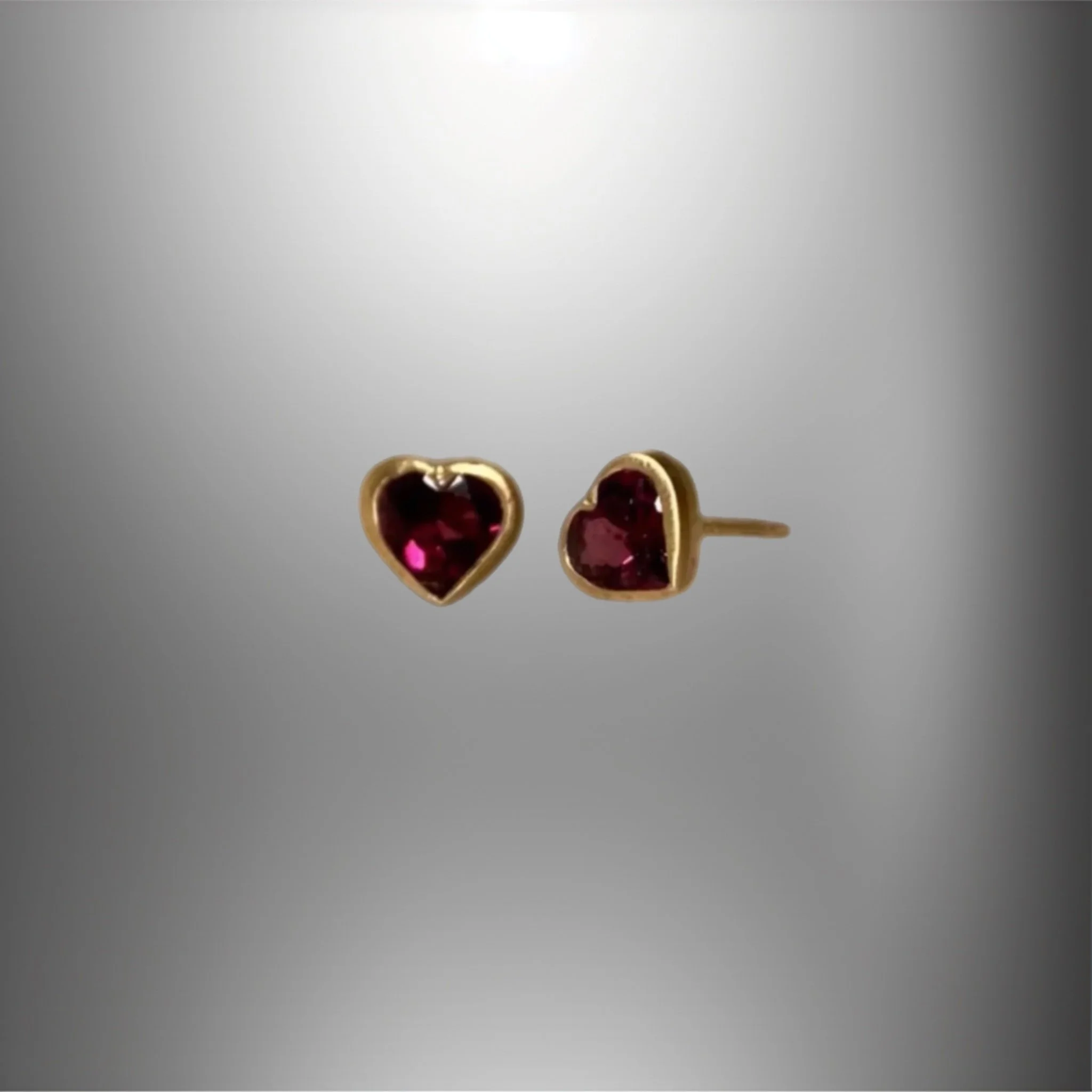 Per informazioni e ordini → WhatsApp