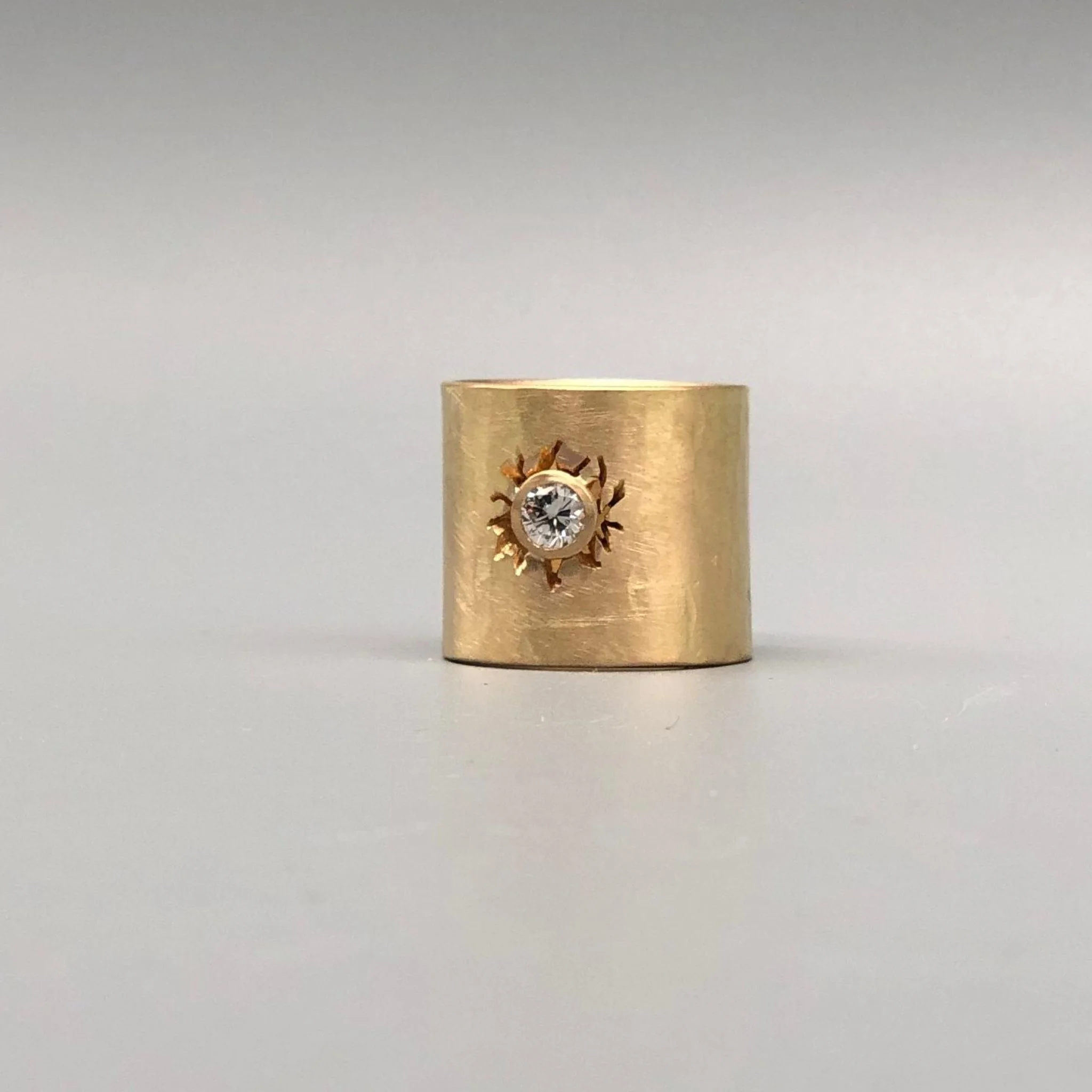 Crepundia Gioielli anello personalizzato — Crepundia Bologna