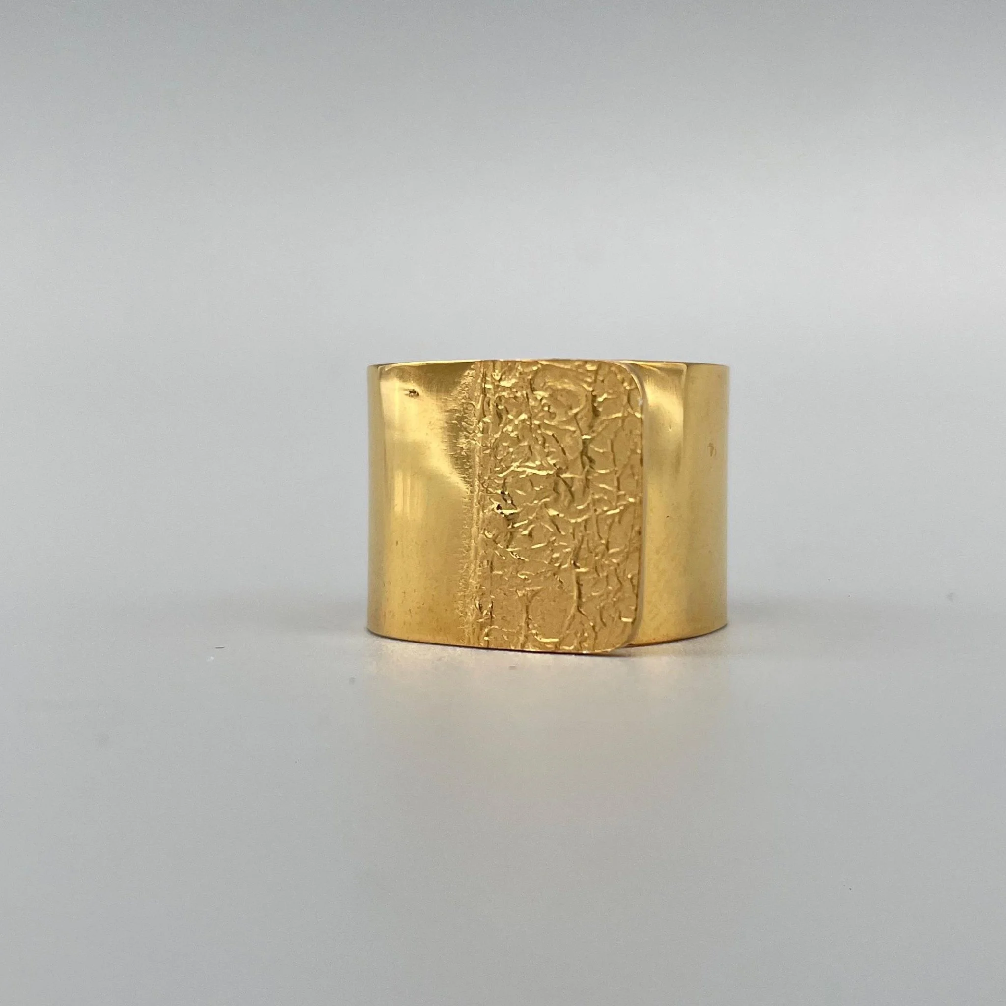 
Per informazioni e ordini → WhatsApp