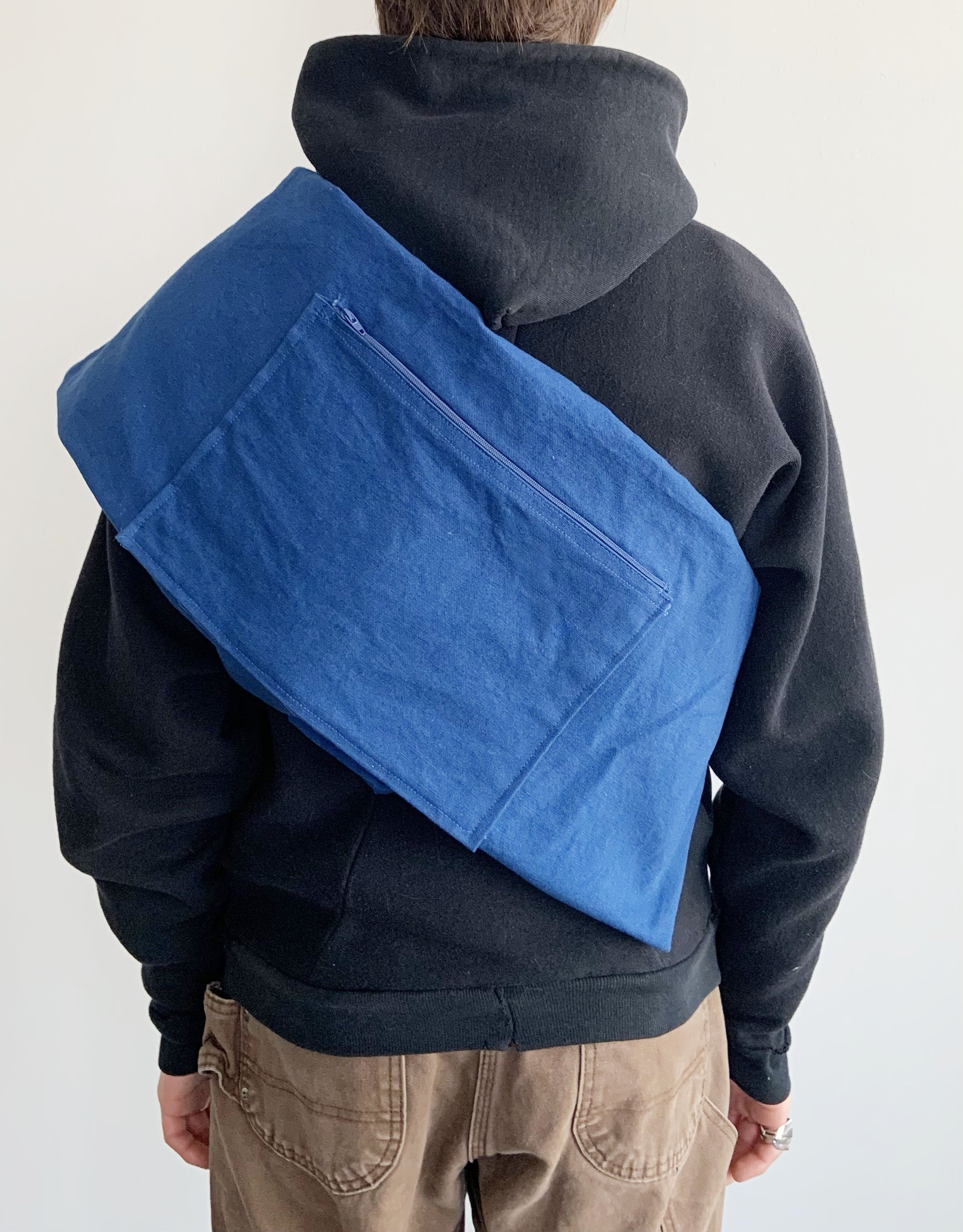Jacket:Bag2.jpg