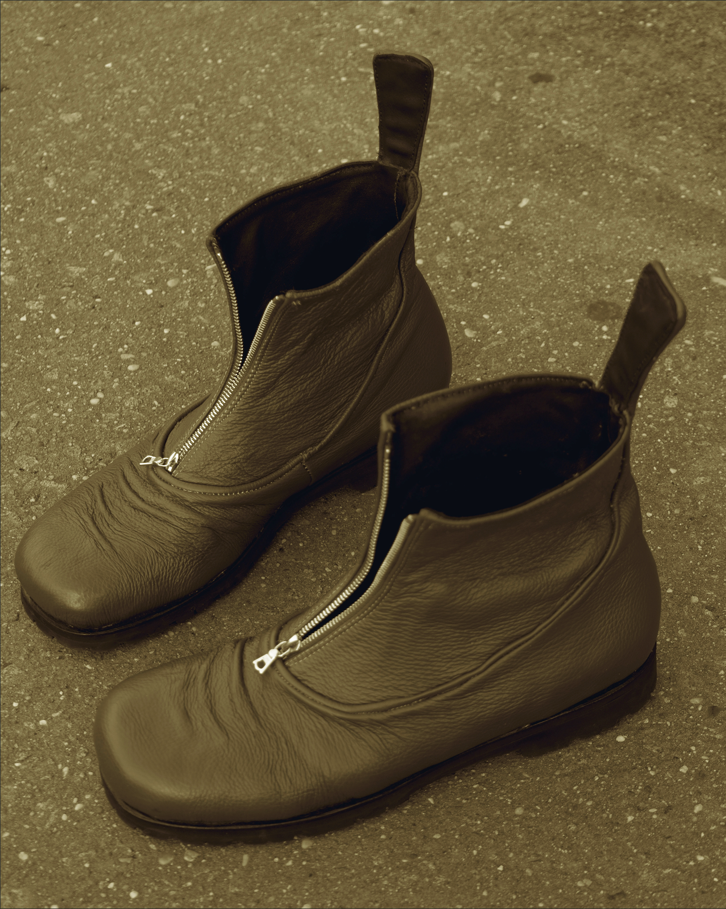 Zipper Pre-creased  Boots
