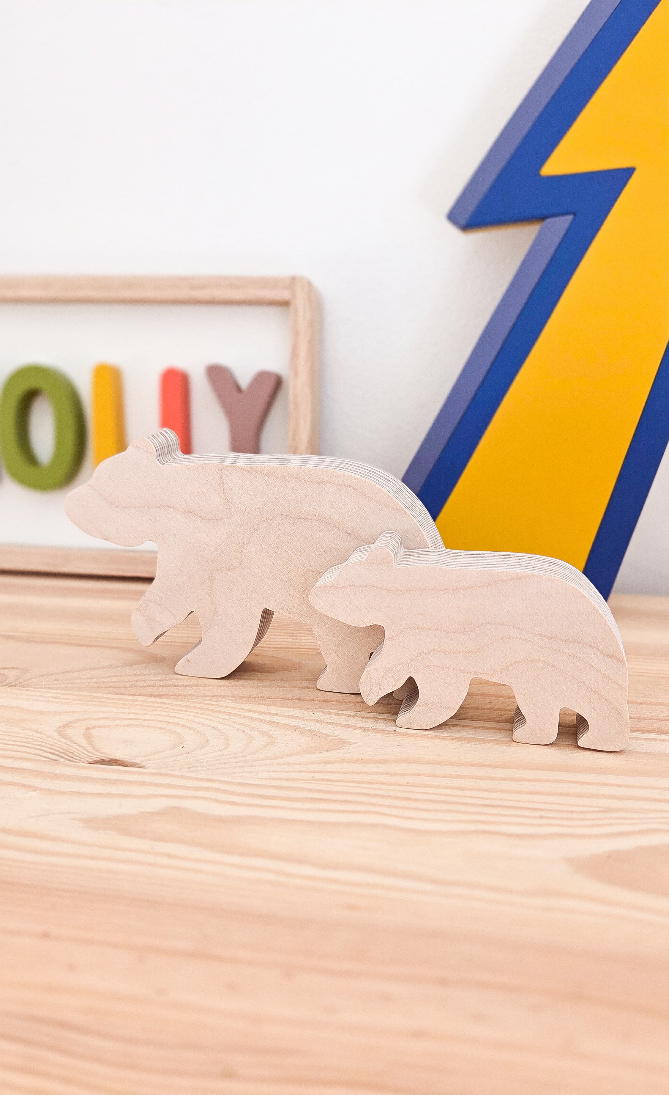 Natural wooden bear shelf decor