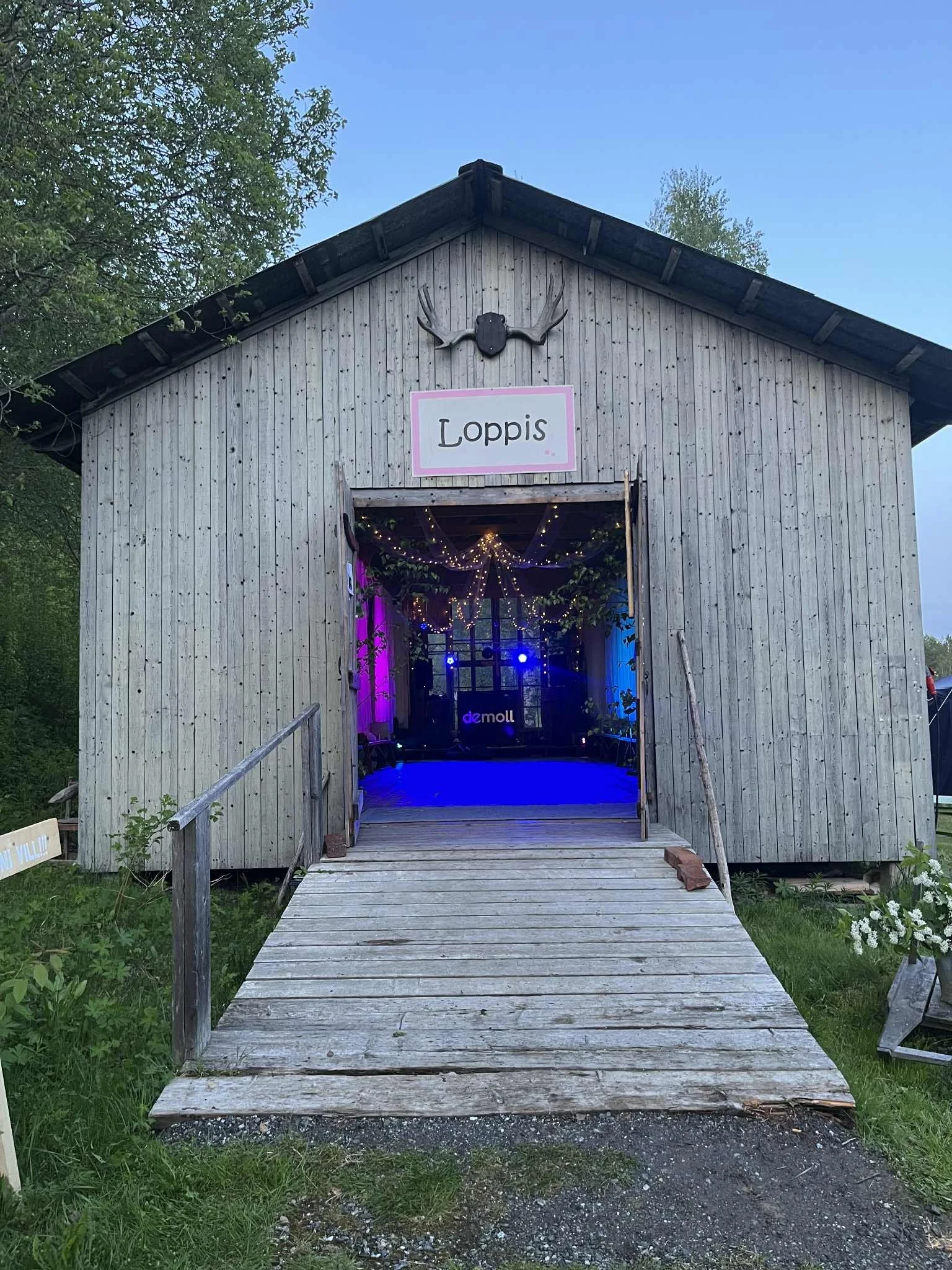 Bröllopsspelning på Kullar och Klang, Vännforsbäck